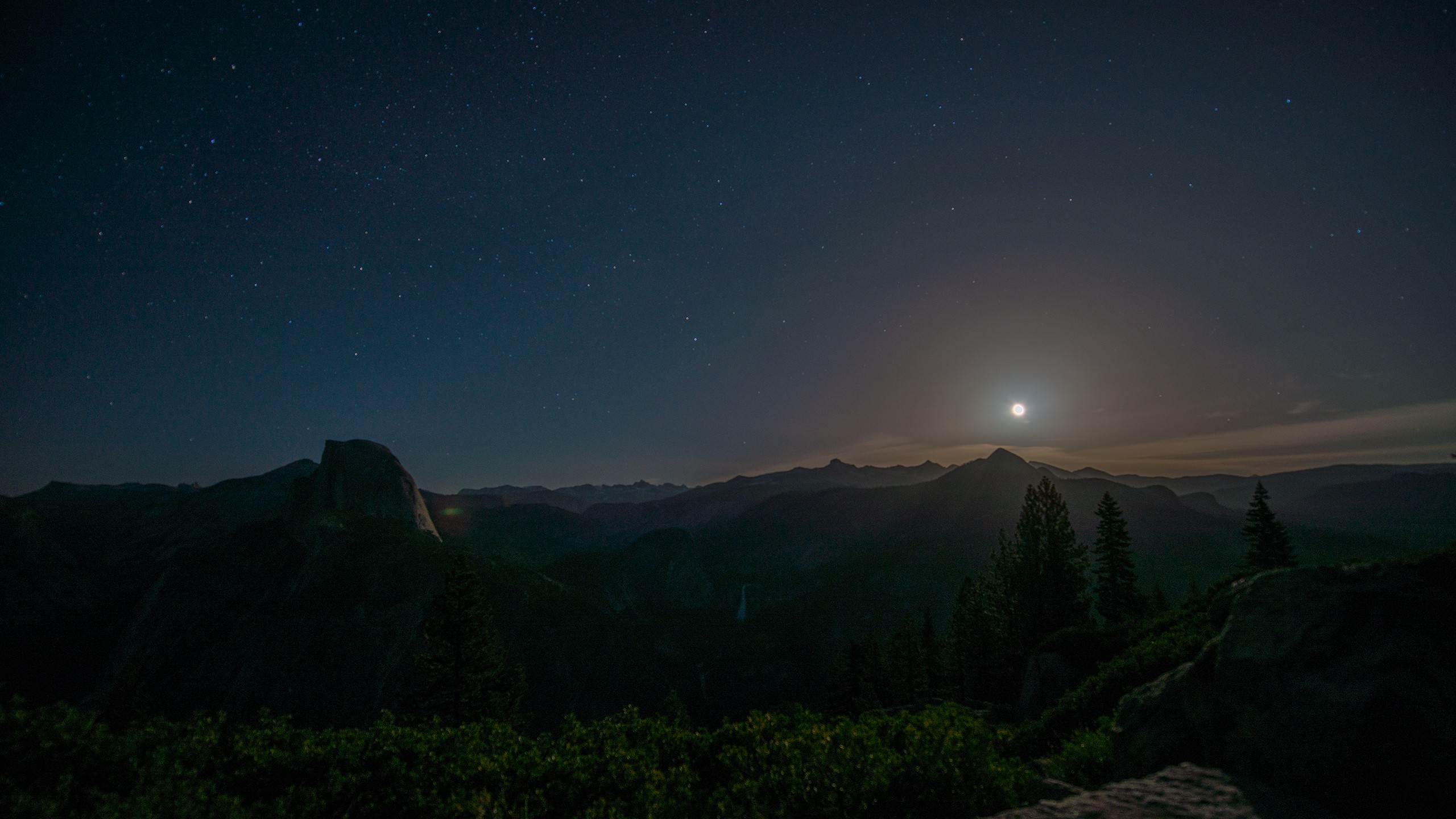 General 2560x1440 landscape nature night sky sky California USA Yosemite Valley stars low light