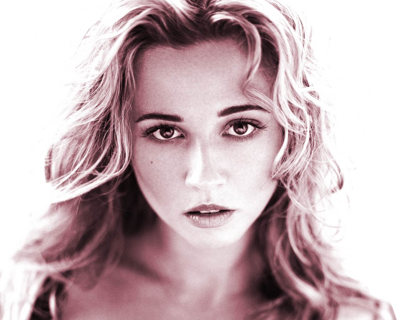 People 1280x1024 women face sepia Linda Cardellini looking at viewer simple background
