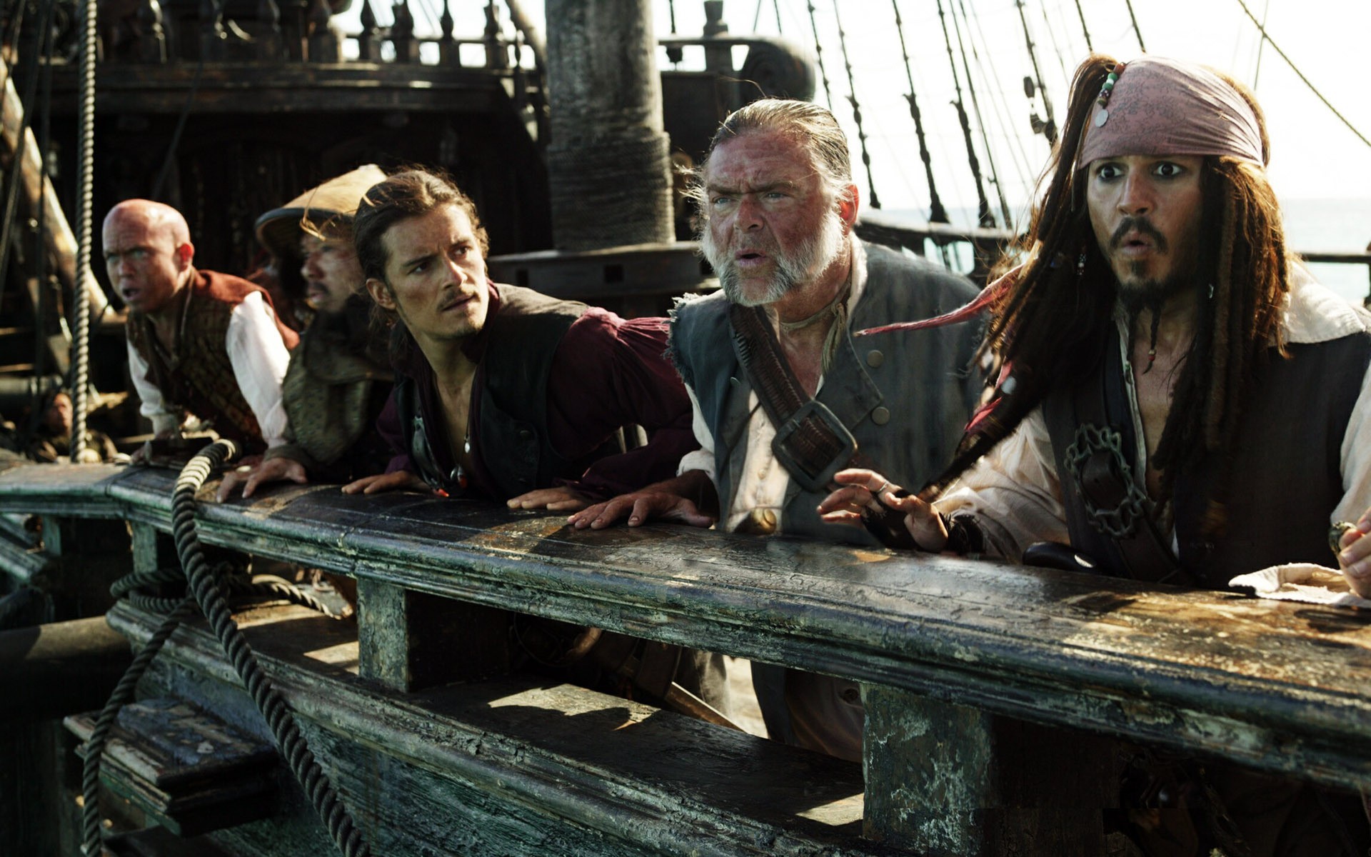 People 1920x1200 Pirates of the Caribbean Jack Sparrow Orlando Bloom movies Johnny Depp pirates Pirates of the Caribbean: At World's End men film stills