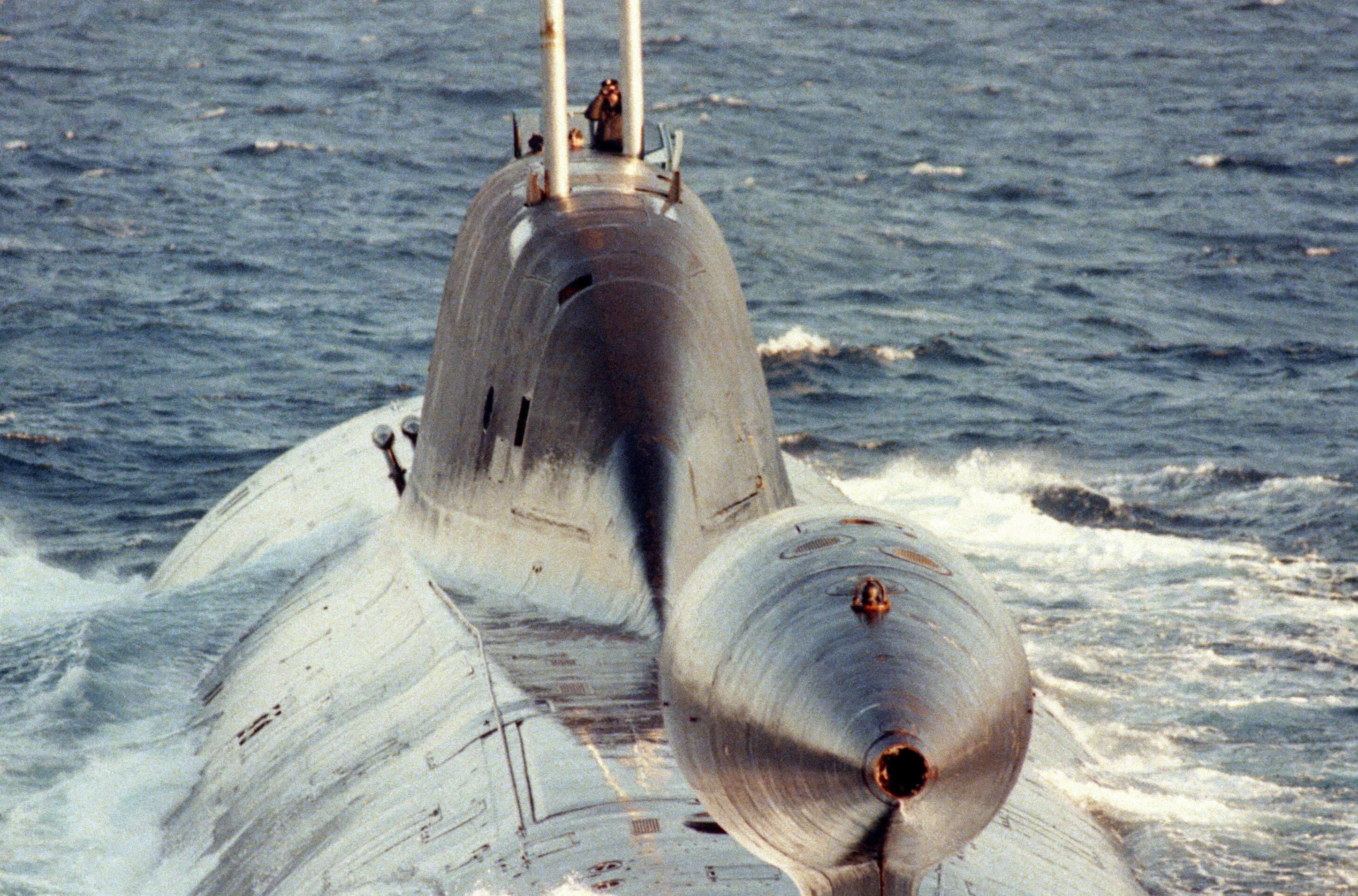 General 2895x1911 submarine nuclear submarines military vehicle military vehicle