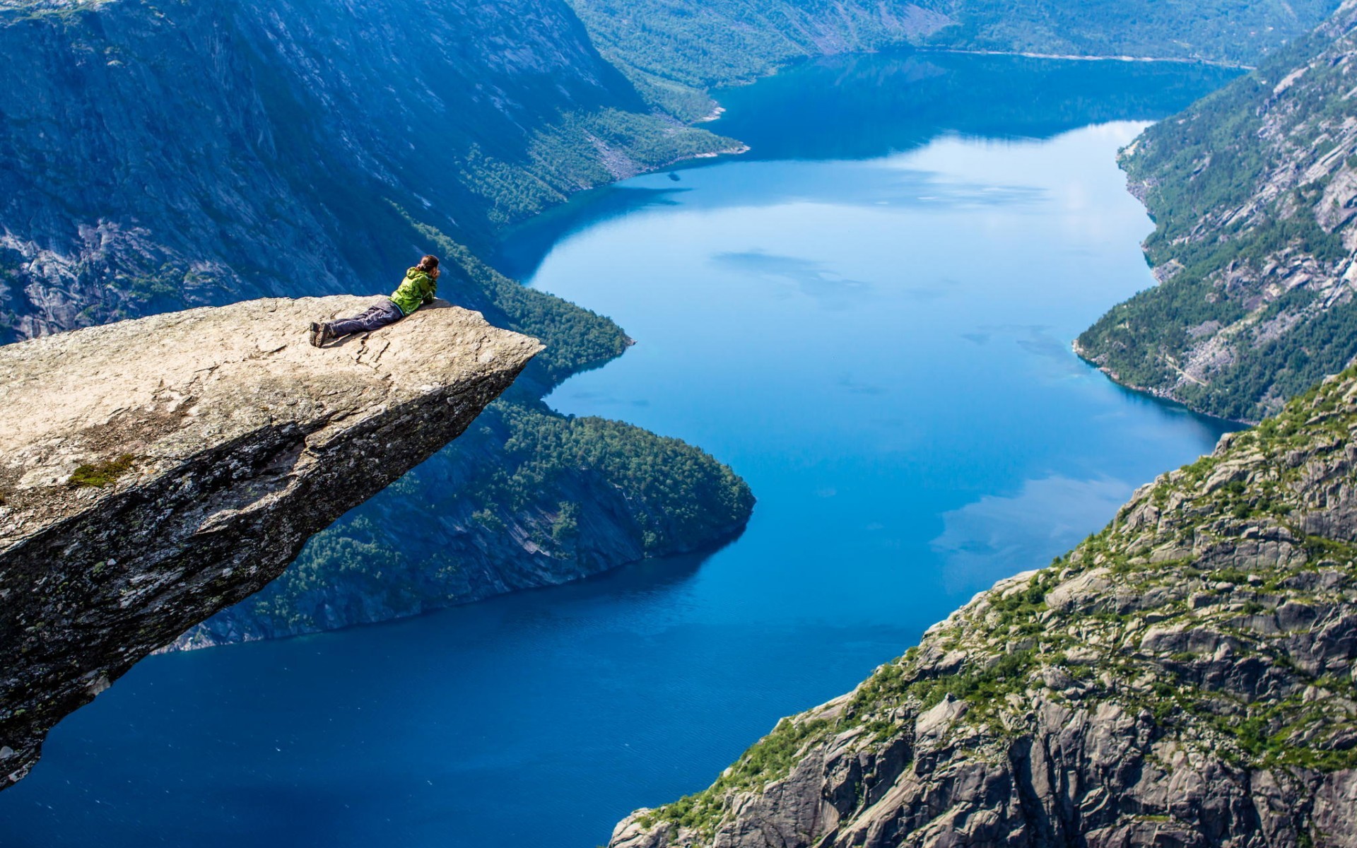 General 1920x1200 landscape valley cliff river Trolltunga Norway
