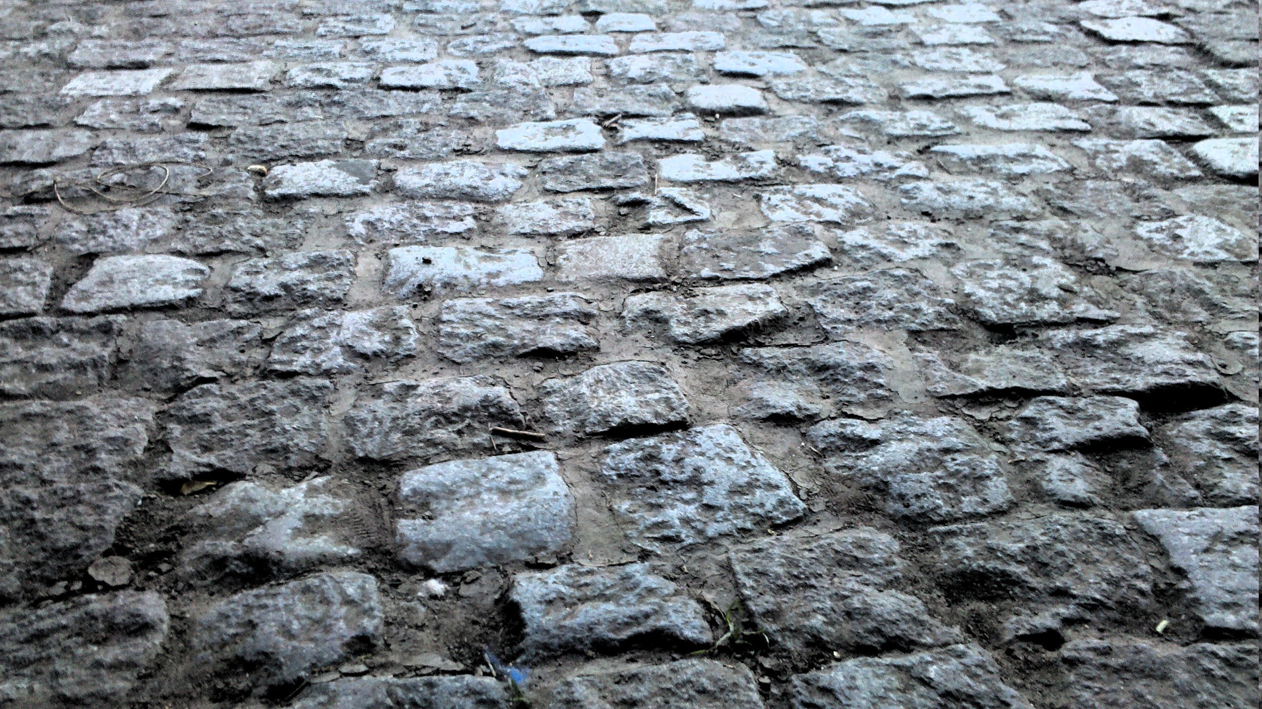 General 2592x1456 pavements cobblestone gray outdoors