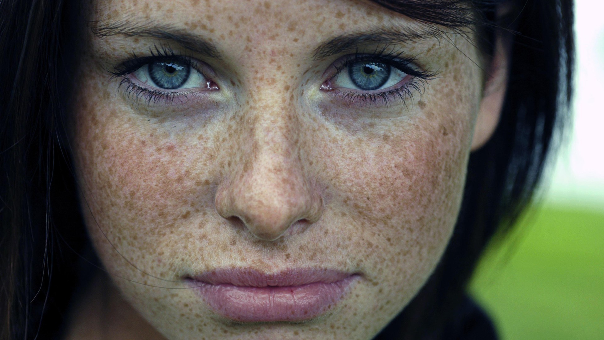 People 1920x1080 freckles blue eyes face closeup eyes women brunette looking at viewer