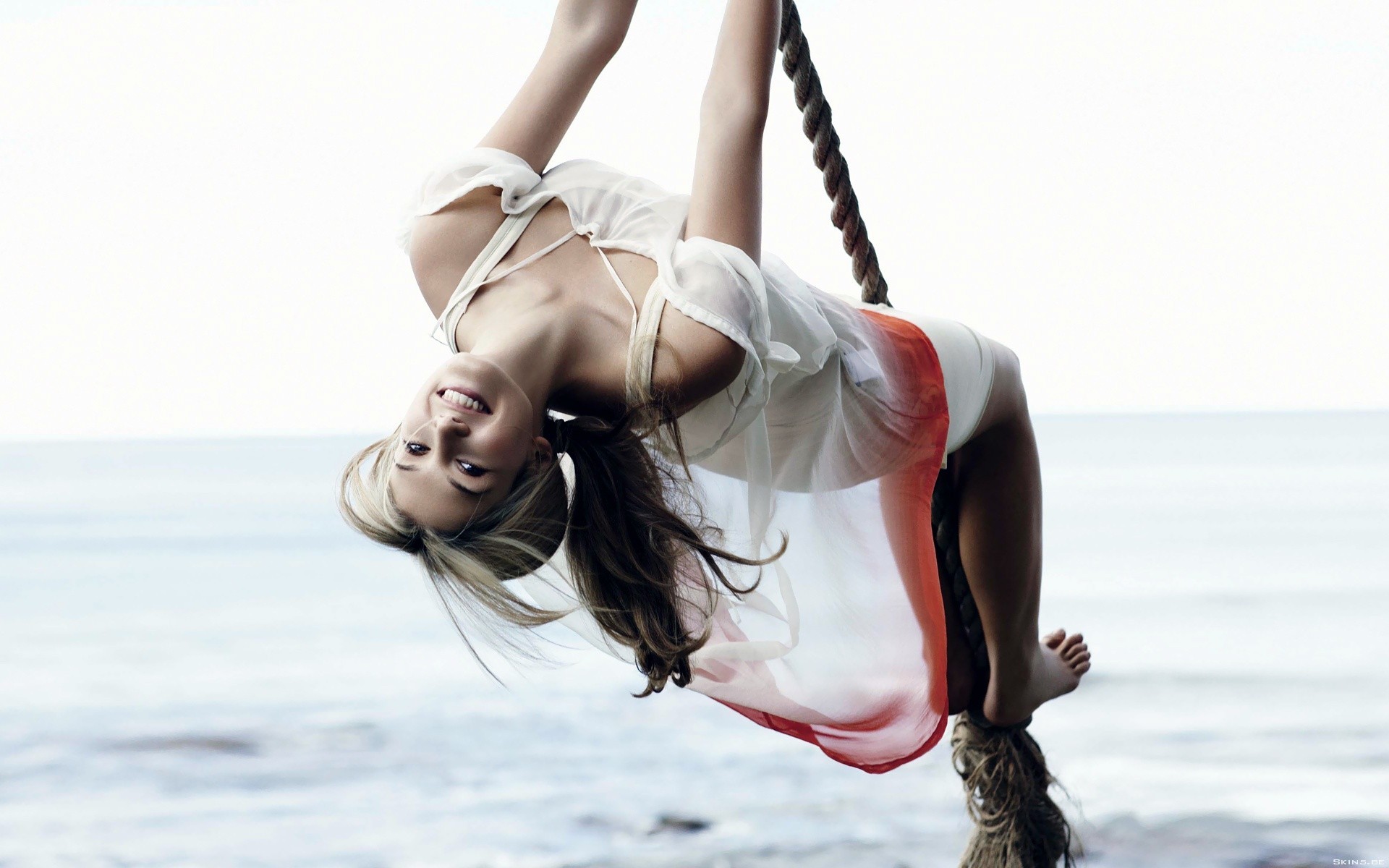 People 1920x1200 women ropes swings sea upside down barefoot smiling looking at viewer model women outdoors dress blonde