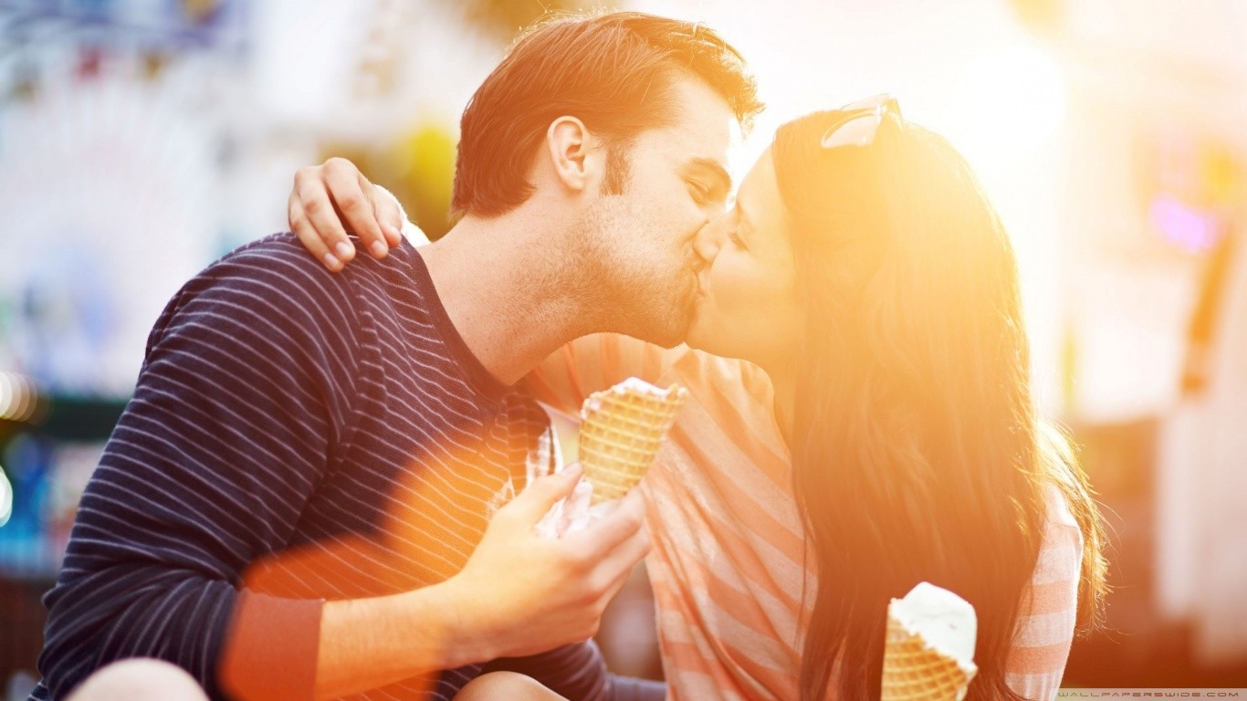 People 1366x768 kissing ice cream sunlight striped clothing couple golden hour men women food sweets love women outdoors men outdoors natural light happy