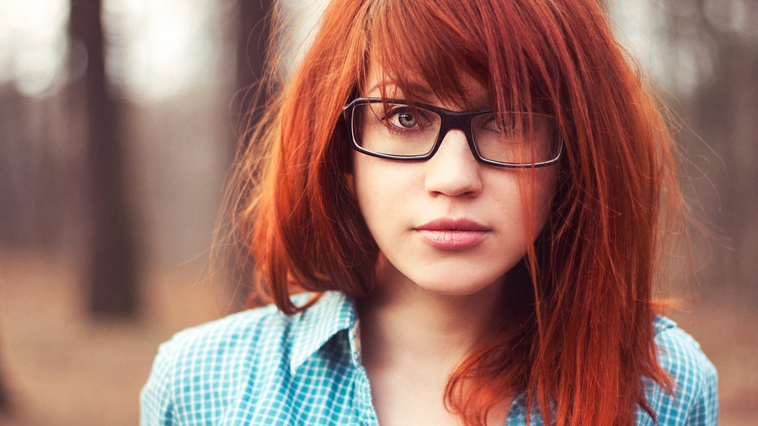 People 2560x1440 redhead glasses women face women with glasses women outdoors looking at viewer