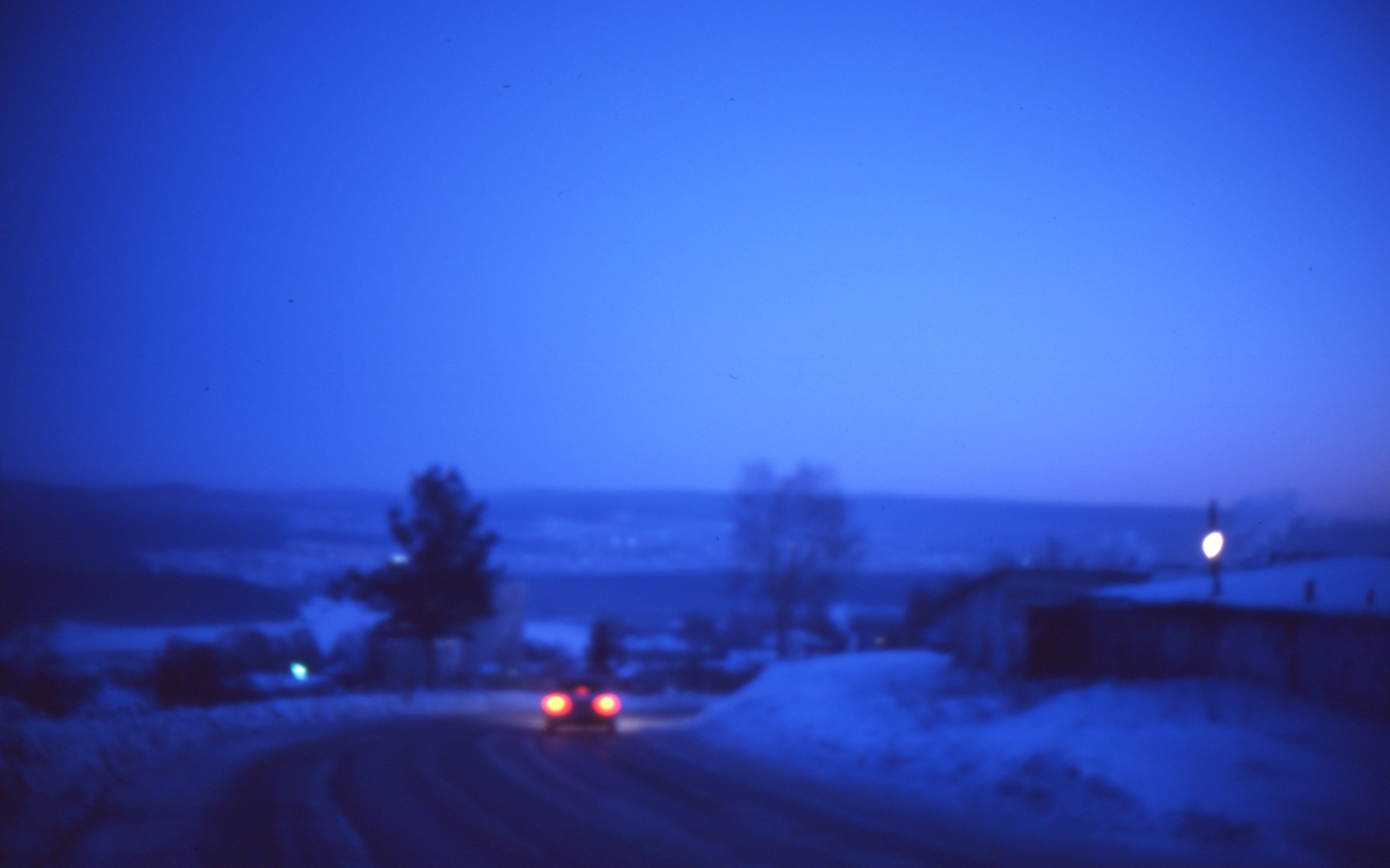 General 2560x1600 photography landscape blue winter road trees blurred frost low light