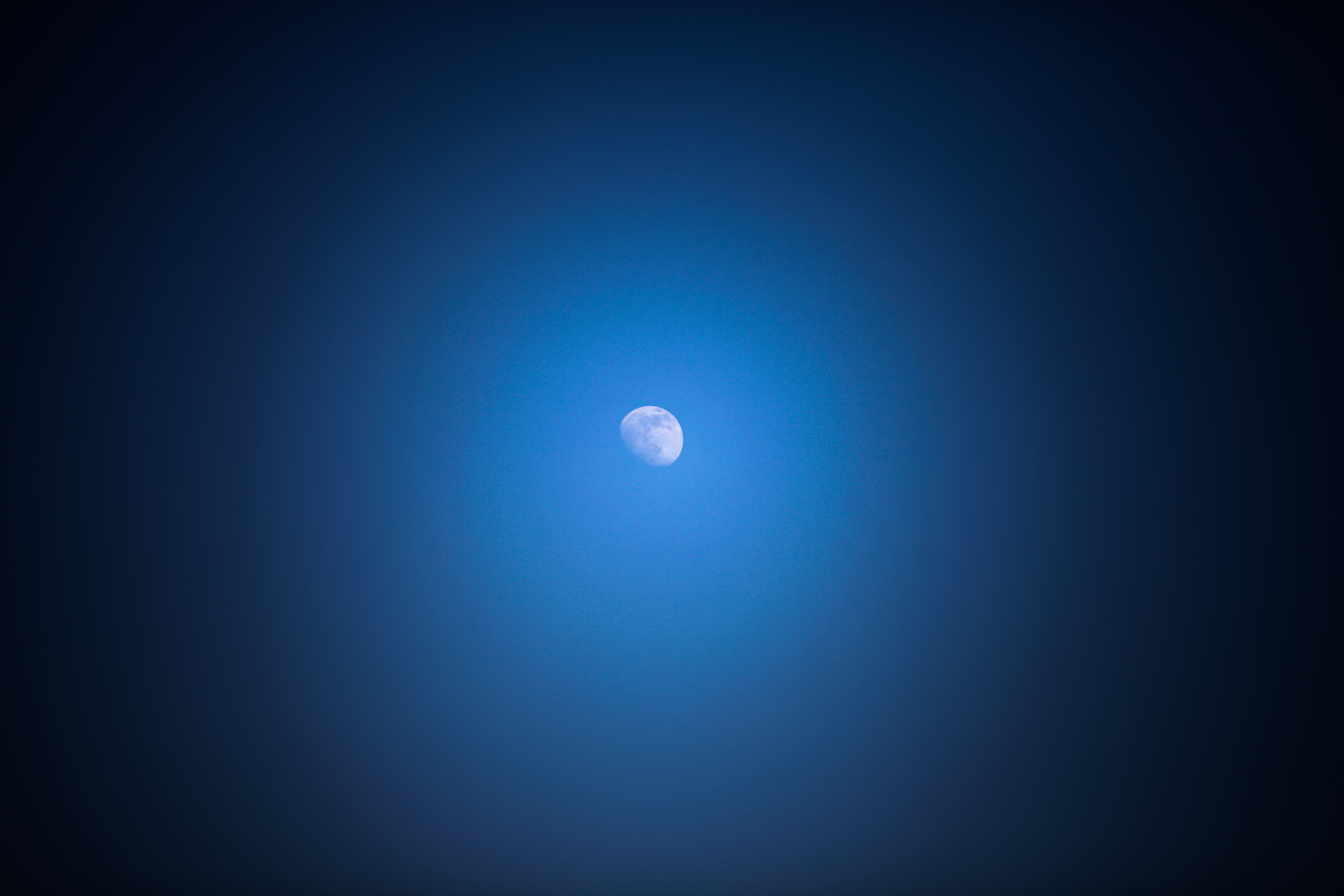 General 5616x3744 Moon moonlight sky gradient simple background blue background