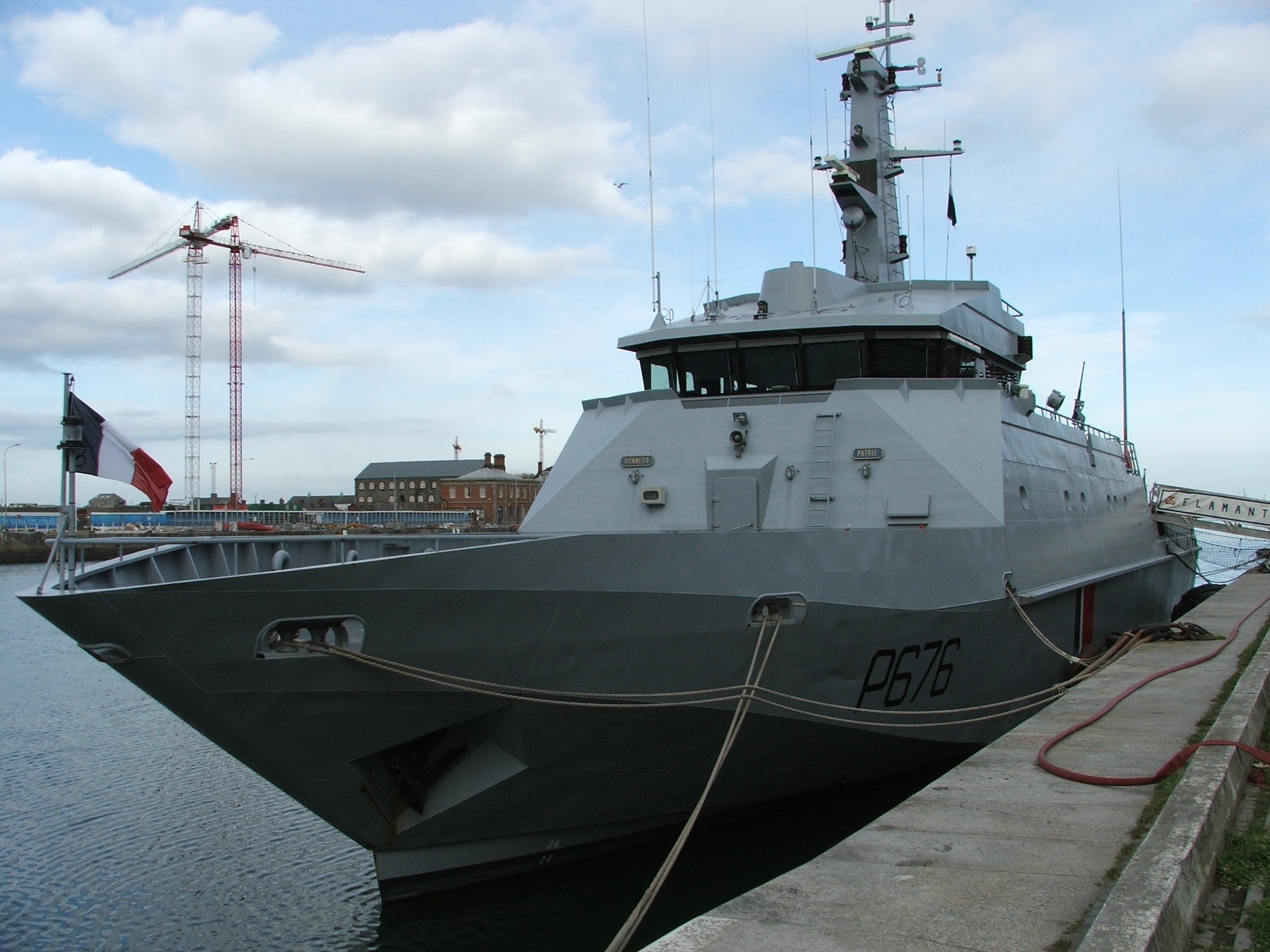 General 2272x1704 warship vehicle ship military military vehicle