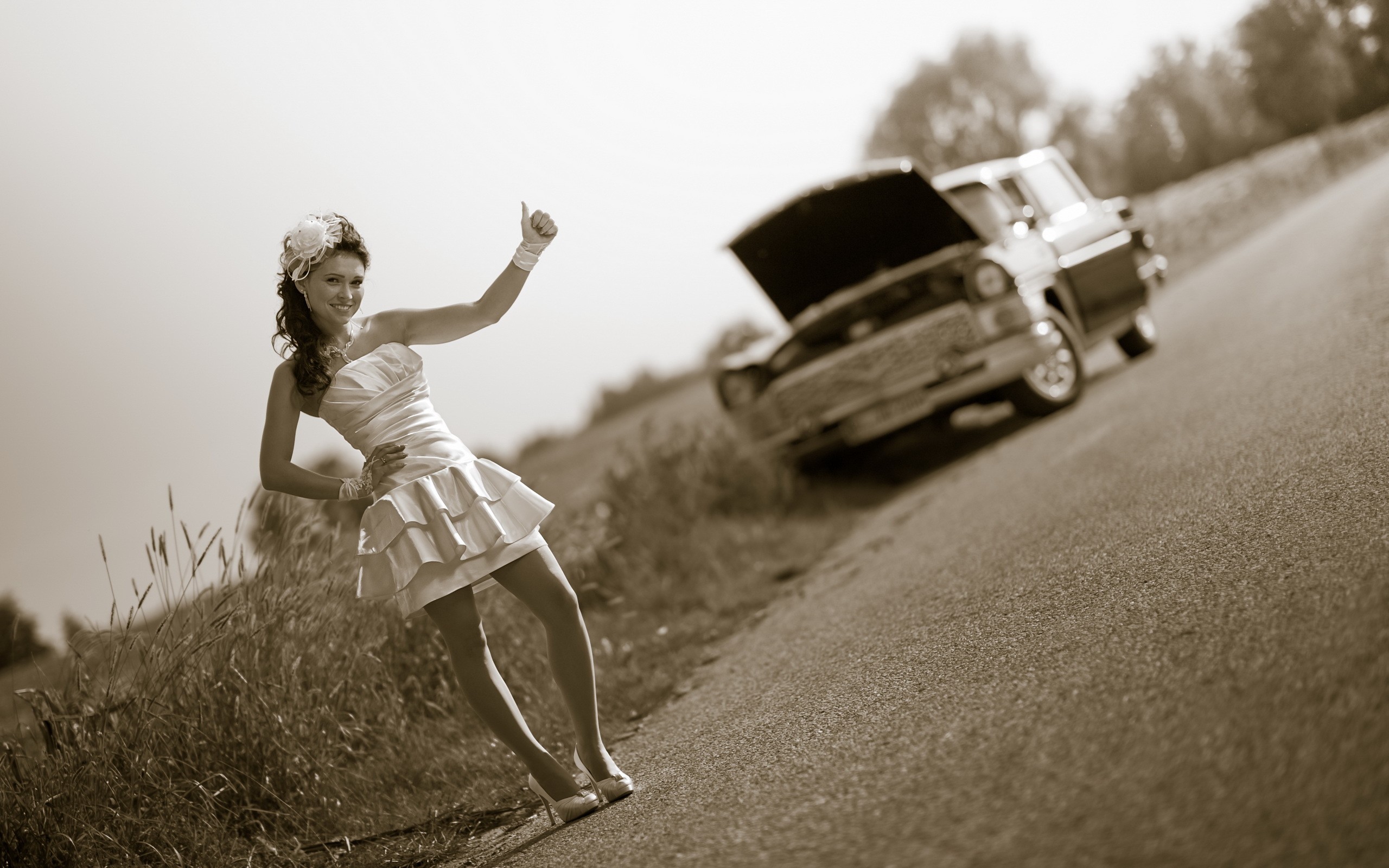 People 2560x1600 women brides hitchhikers sepia dress car old car GAZ