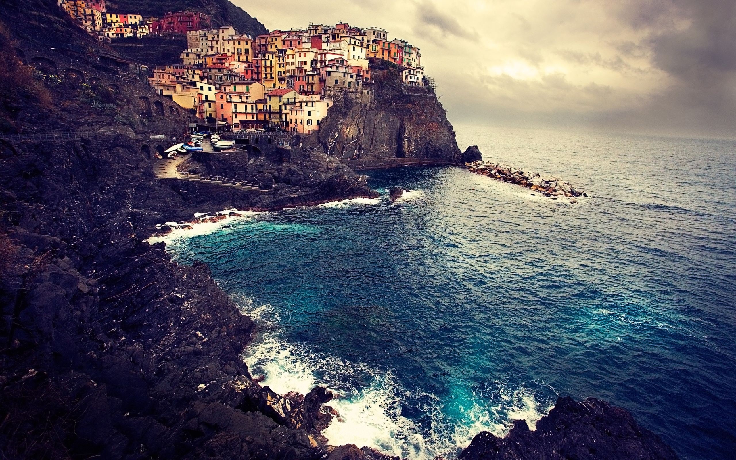General 2560x1600 landscape sea Manarola Italy Cinque Terre town coast Liguria waves rocks blue Riomaggiore