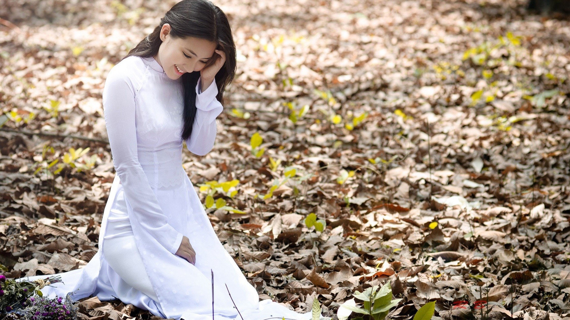 People 1920x1080 Asian smiling leaves white dress women outdoors fallen leaves kneeling women