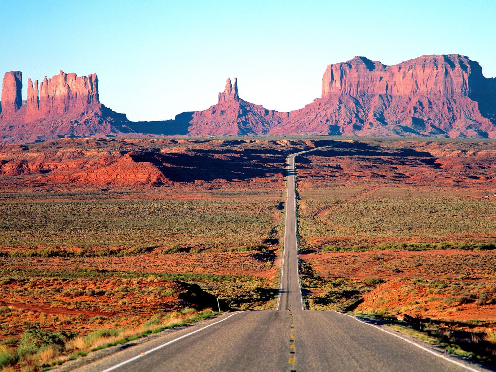 General 1600x1200 Monument Valley road landscape desert rock formation USA long road outdoors