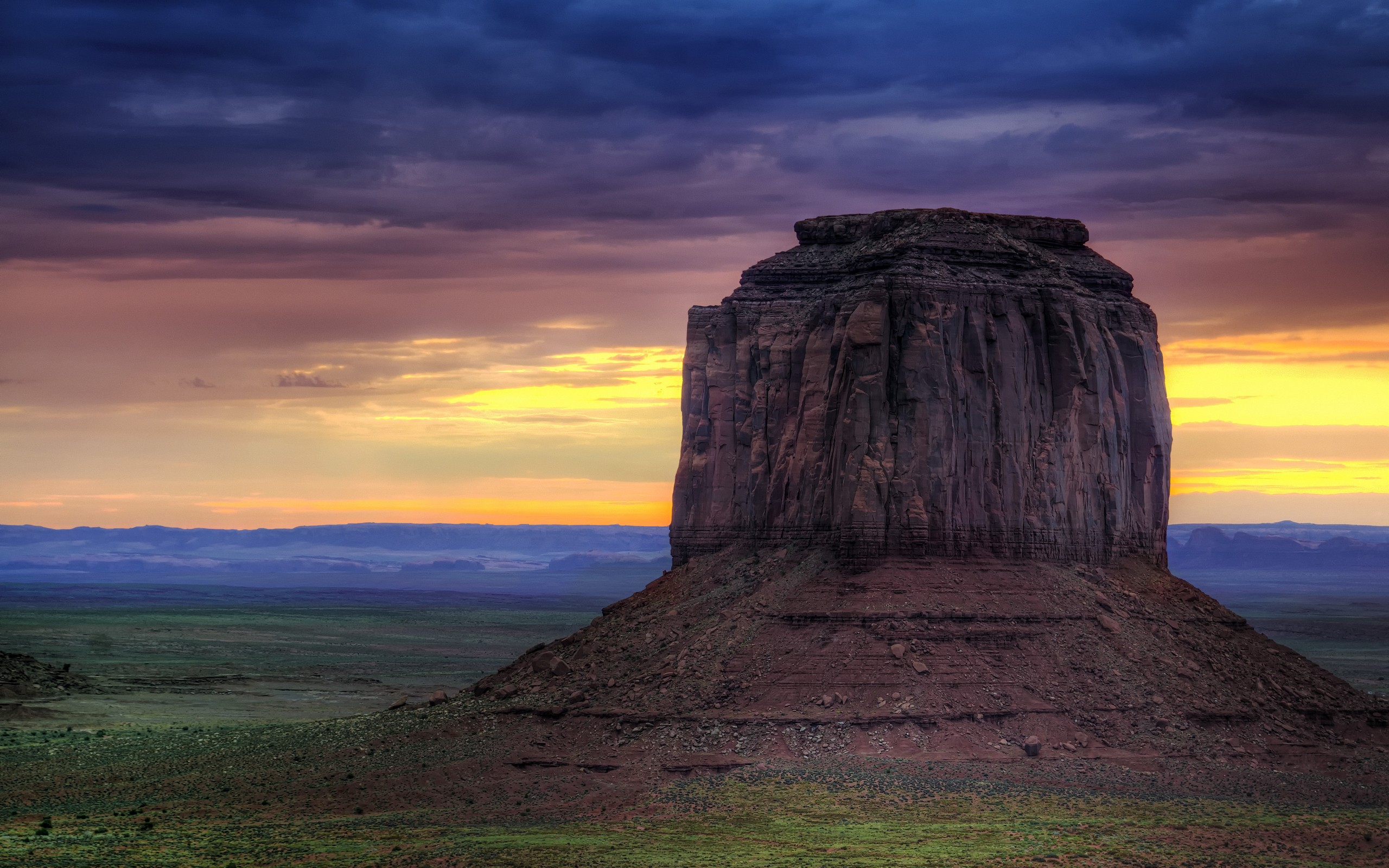 General 2560x1600 landscape nature mountains USA rock formation Utah Monument Valley rocks
