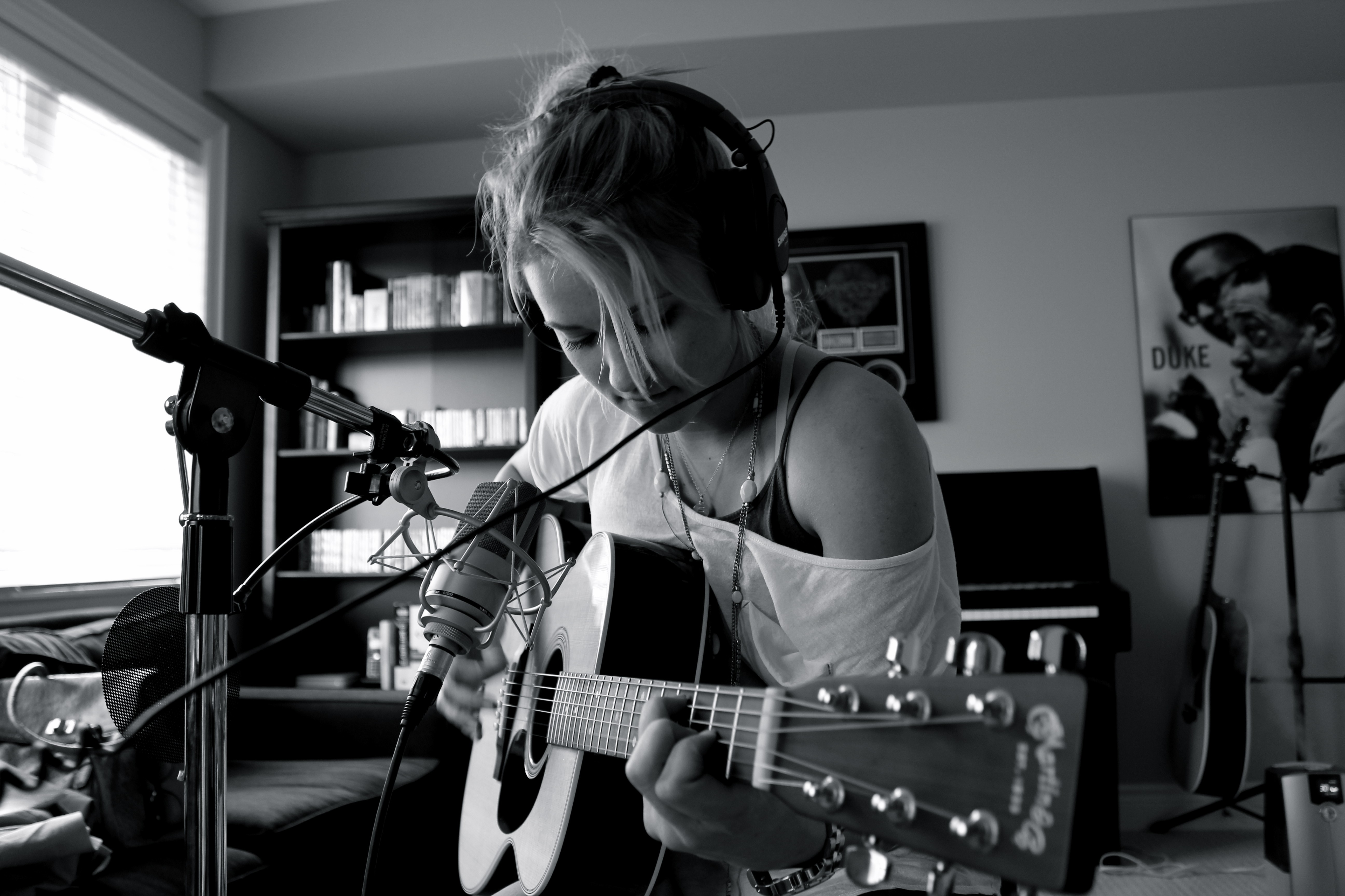 People 5184x3456 Emily Osment monochrome guitar women actress musician headphones bare shoulders