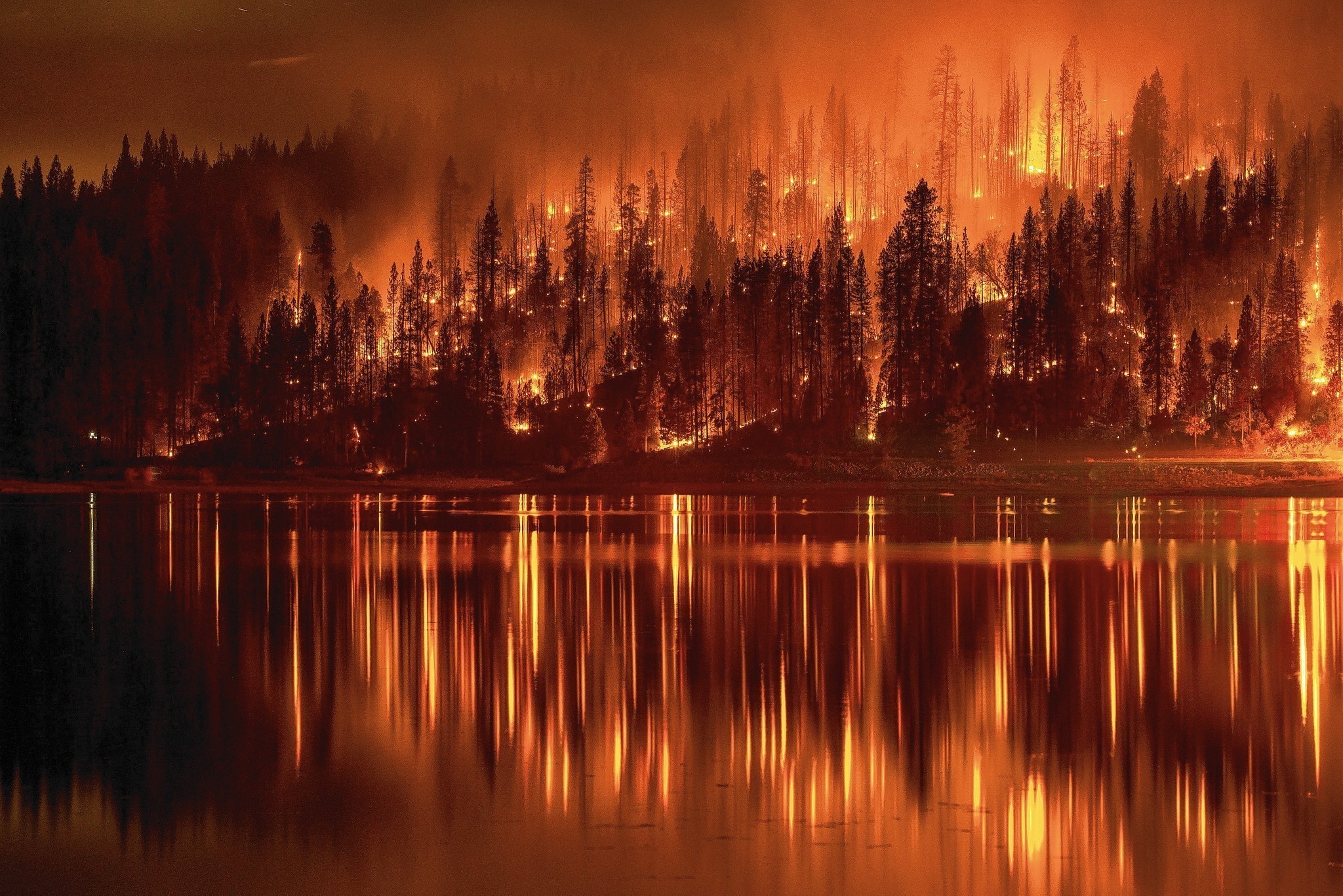 General 2048x1367 fire forest lake reflection hell orange nature burning low light