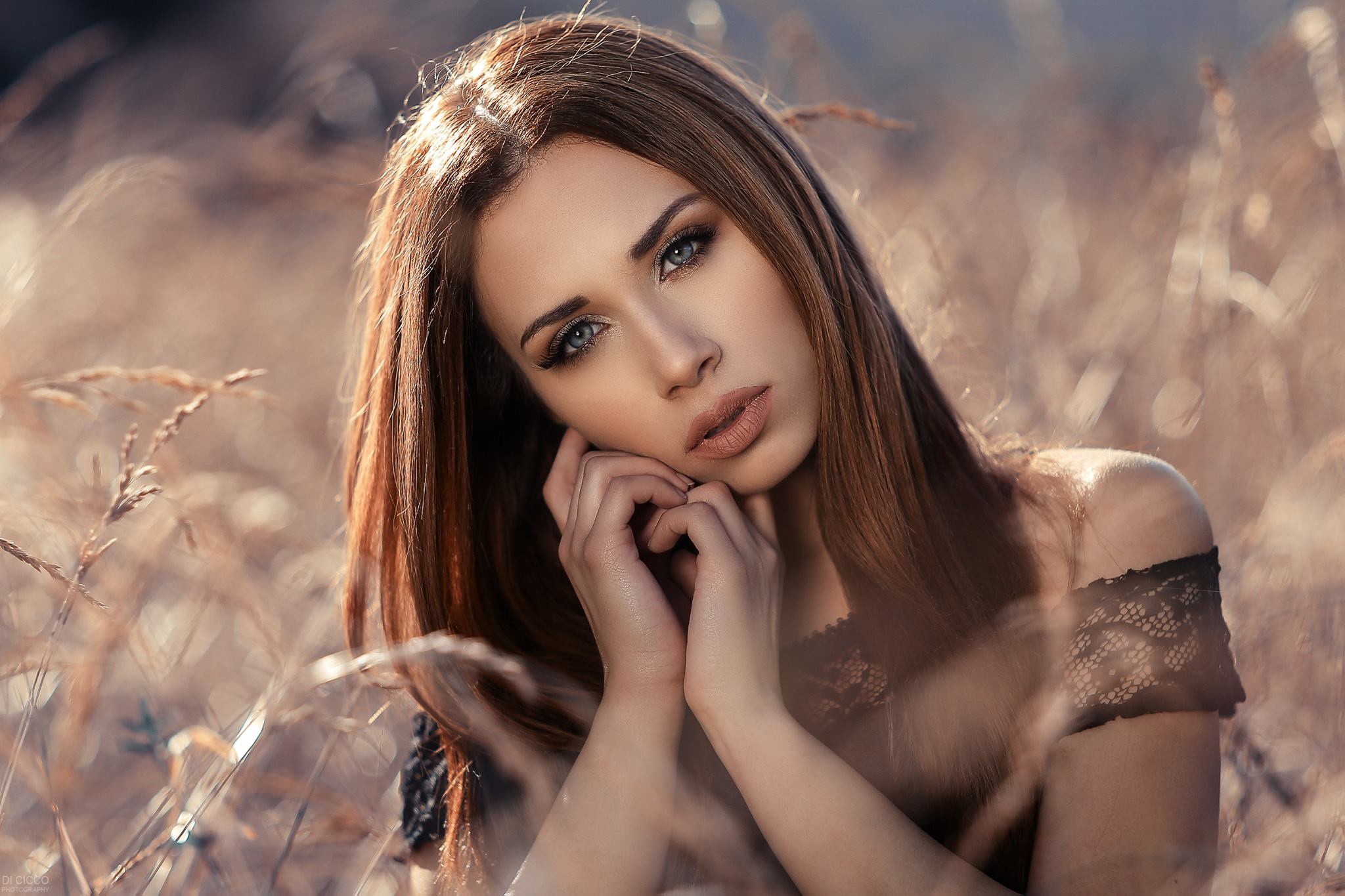 People 2048x1365 Alessandro Di Cicco women model face closeup portrait makeup brunette looking at viewer shoulder length hair women outdoors gray eyes open mouth grain straight hair touching face