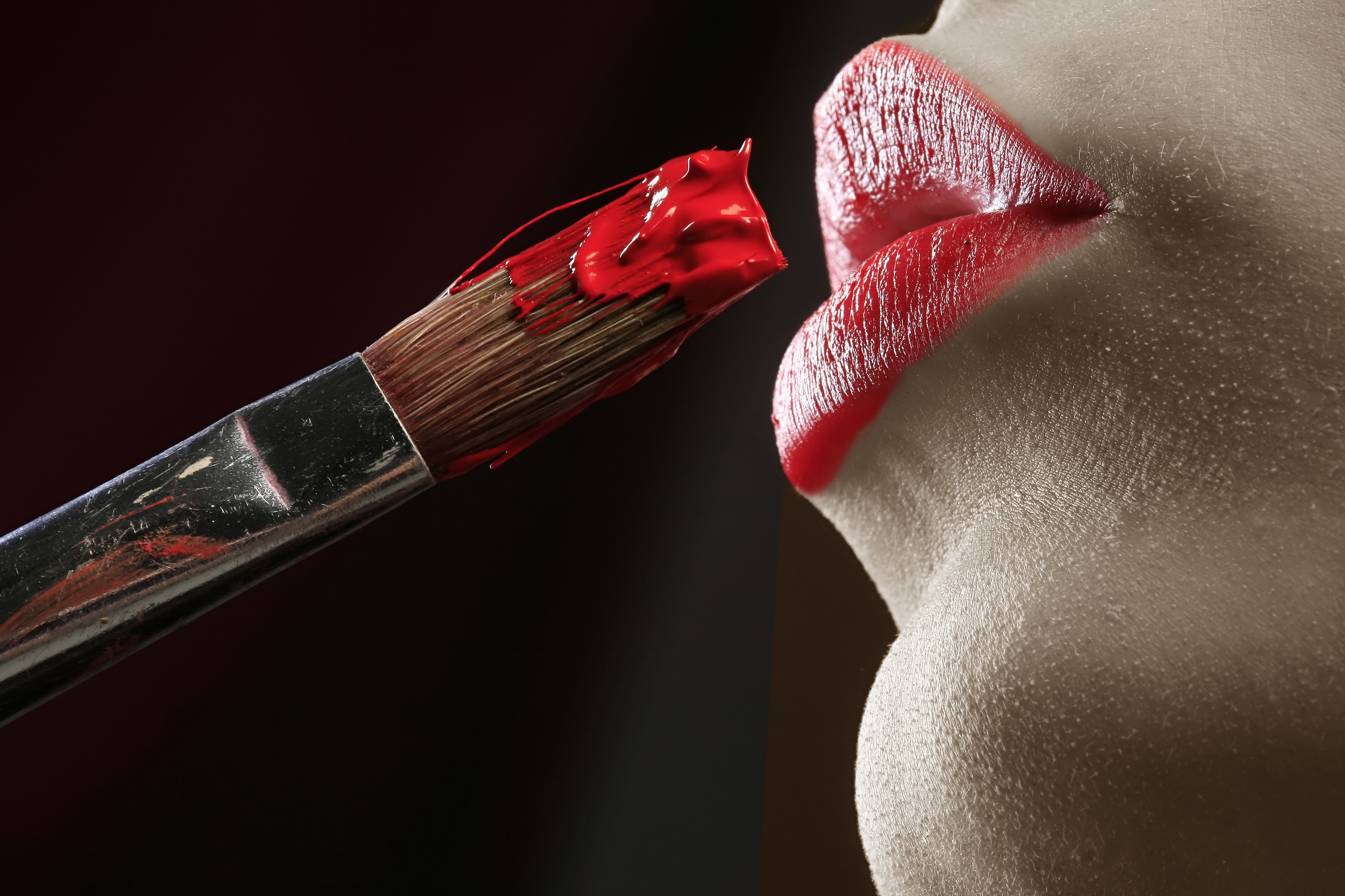People 4000x2666 women red paint brushes paint splatter lips red lipstick