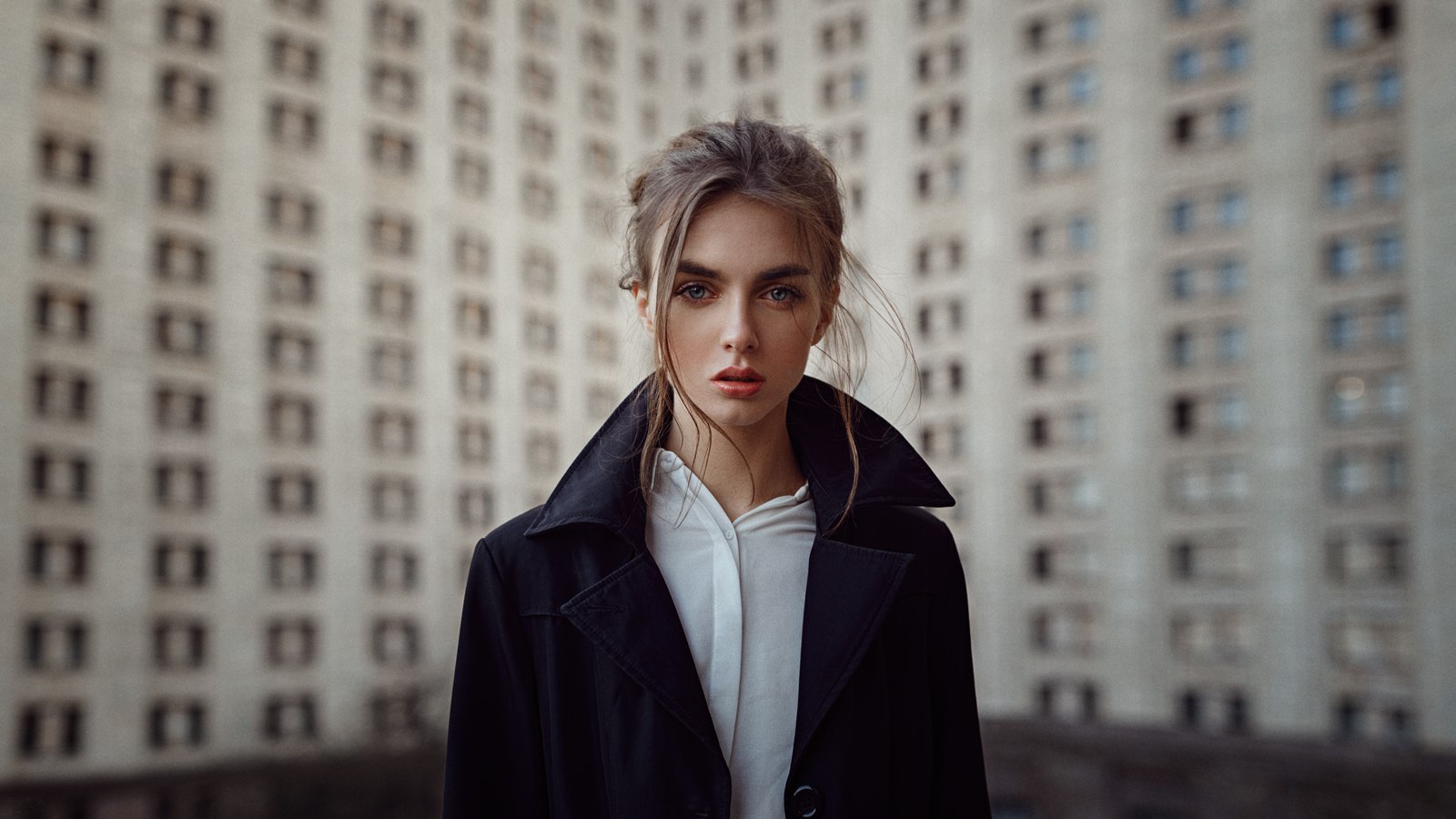 People 1600x900 Georgy Chernyadyev women outdoors urban women face Victoria Vishnevetskaya