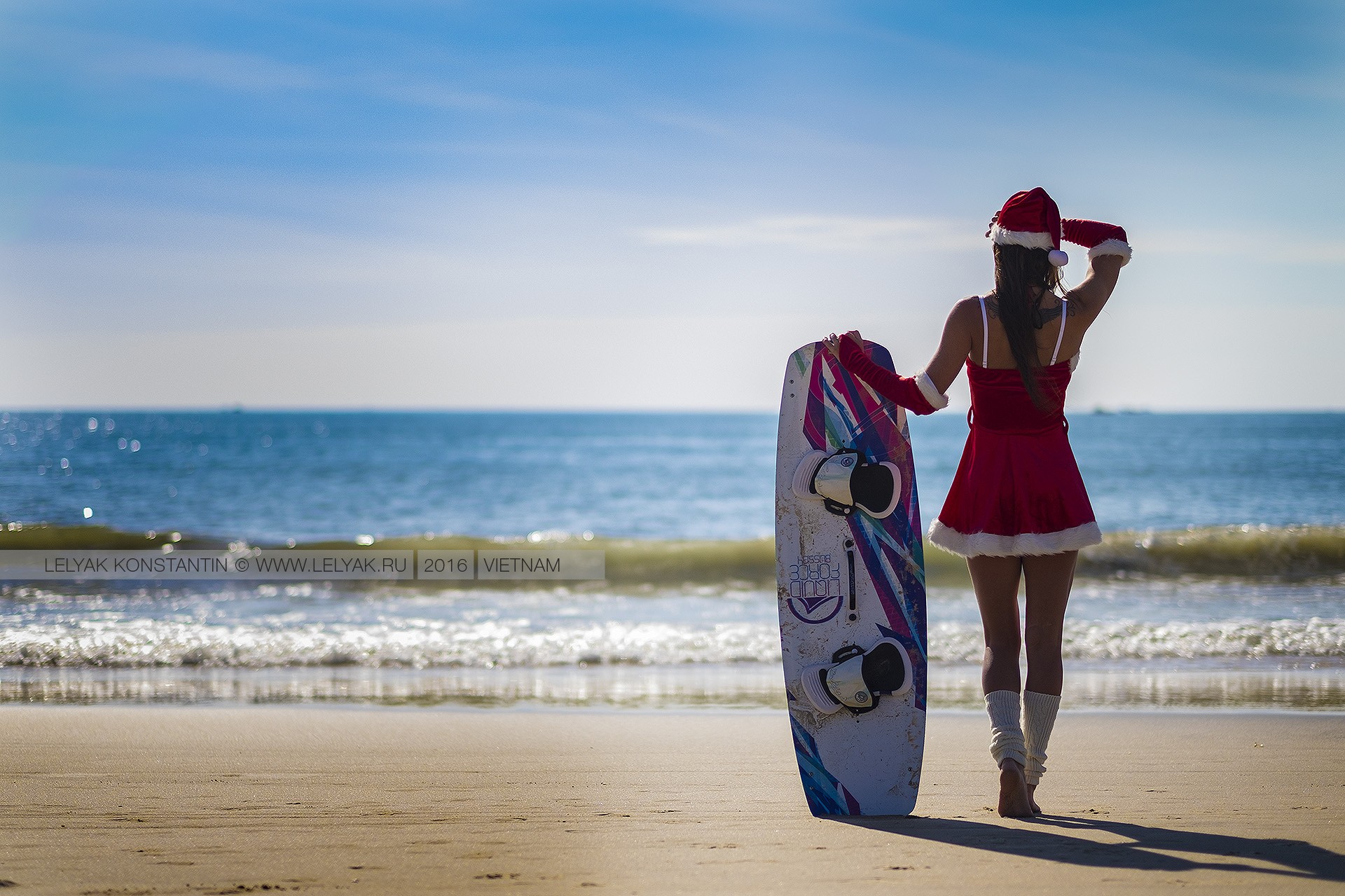 People 1920x1279 women summer wakeboard Konstantin Lelyak 2016 (year) beach Christmas Santa hats women on beach women outdoors outdoors sky horizon model
