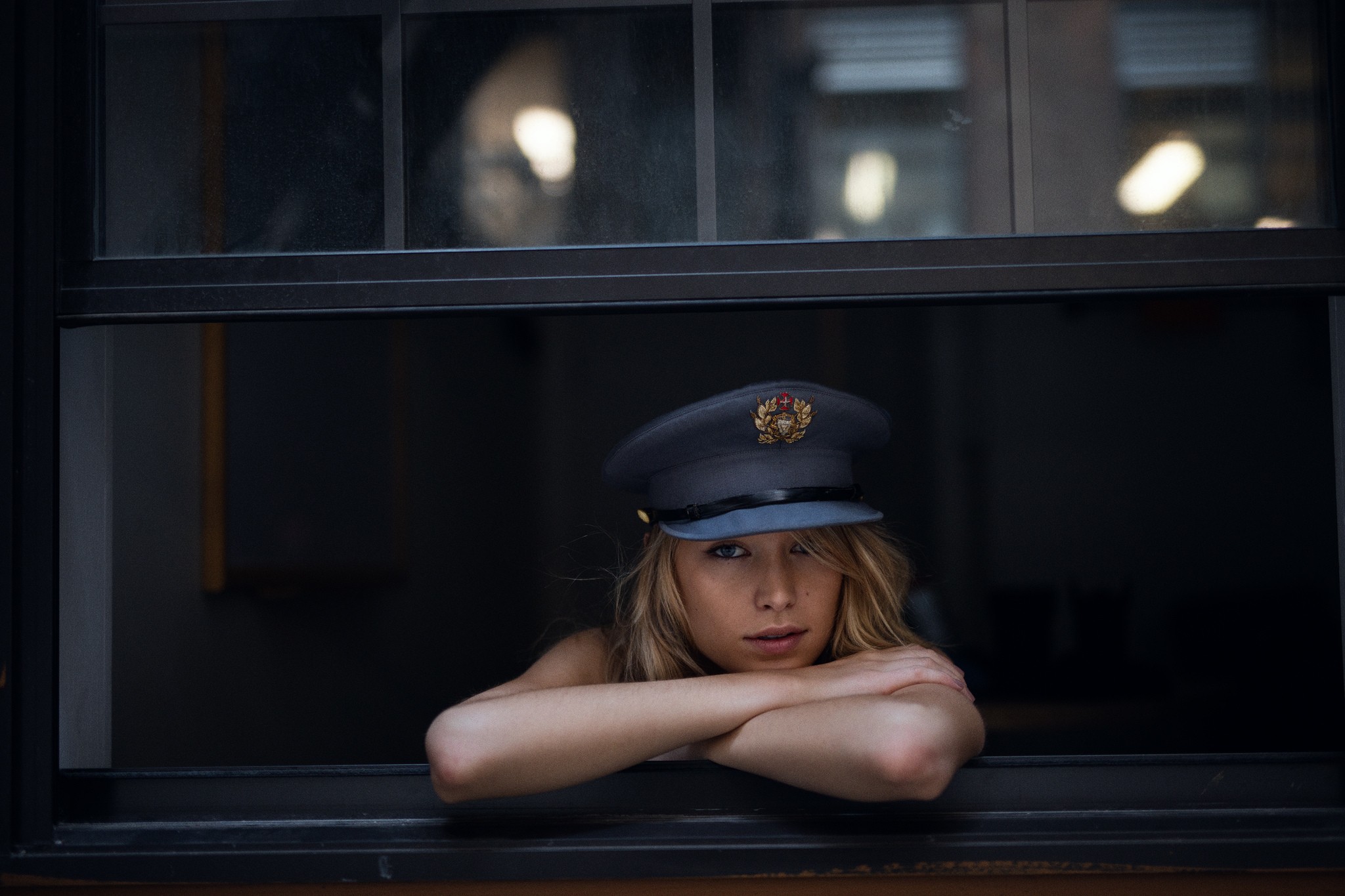 People 2048x1365 window women model hat looking at viewer blonde women with hats looking out window arms crossed hair over one eye