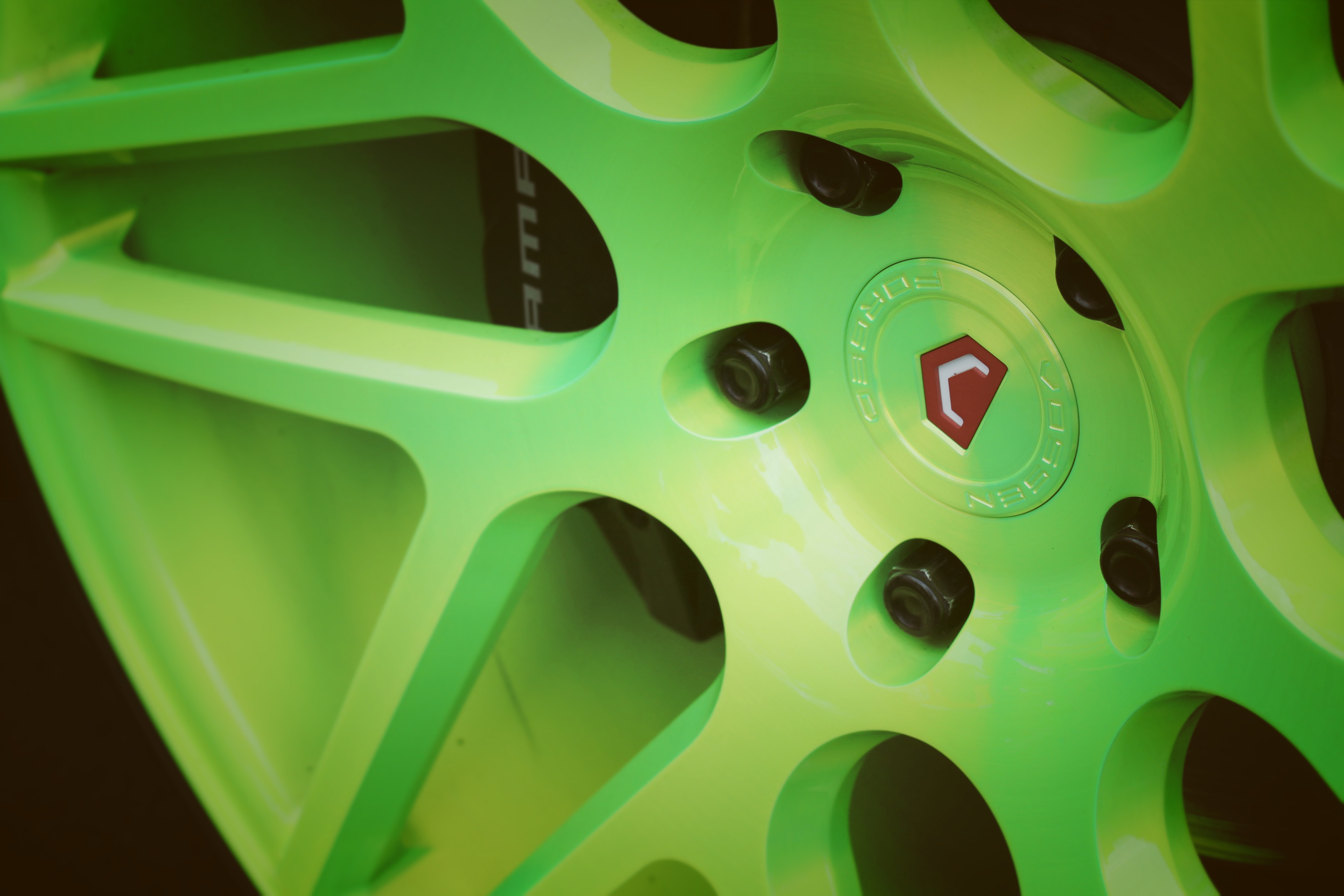 General 5184x3456 Vossen green car wheels