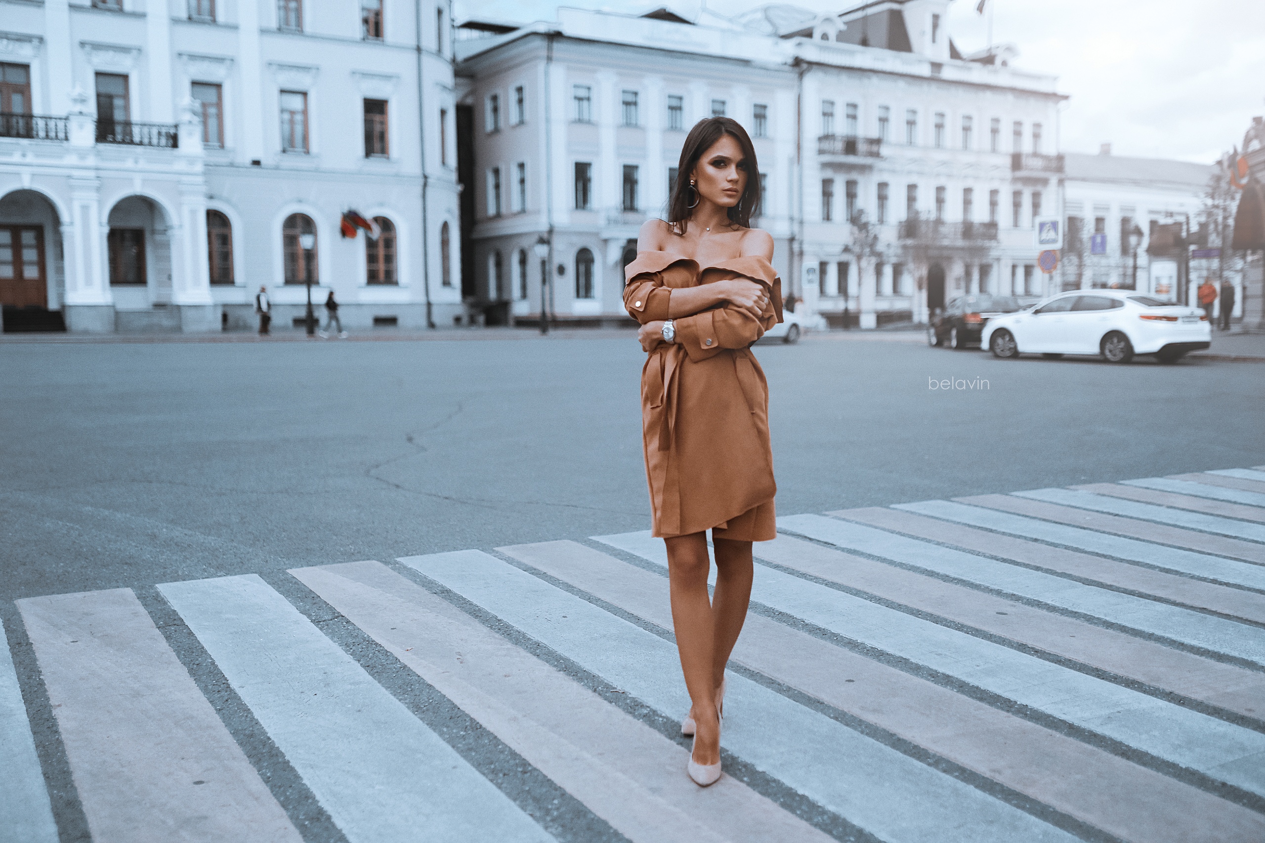 People 2560x1707 women bare shoulders women outdoors arms crossed car Alexander Belavin high heels street watermarked