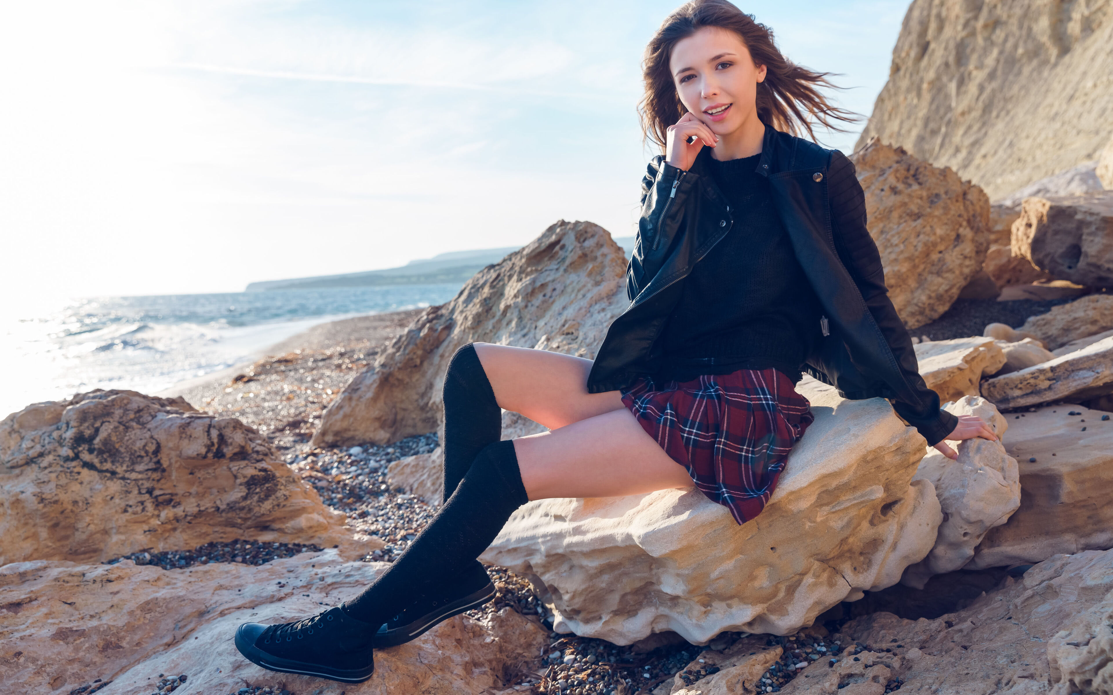 Mila Azul Looking At Viewer Bent Legs Women Model Women Outdoors Ukrainian Ukrainian