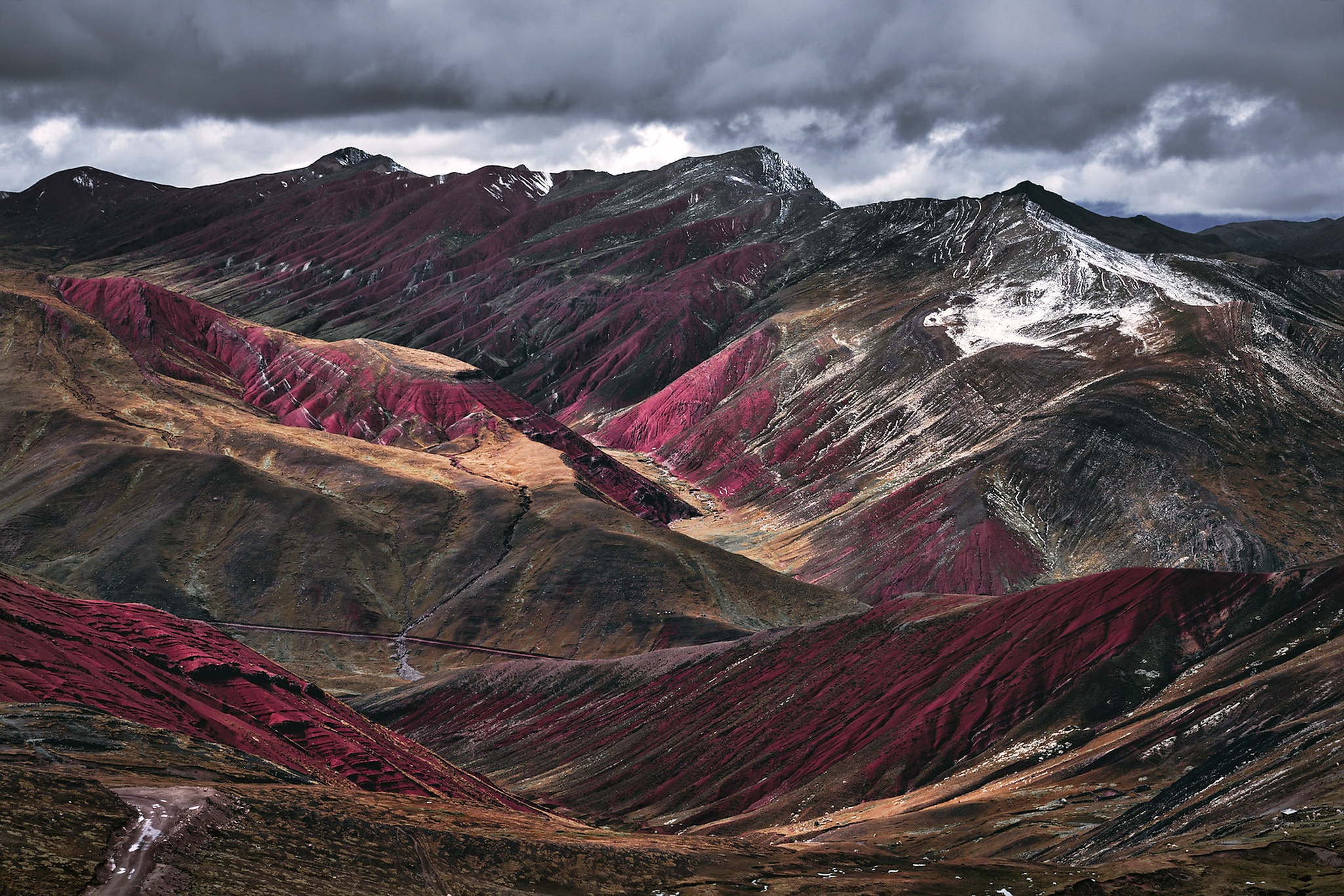 General 2048x1366 Peru mountains nature landscape Rainbow Mountains Vinicunca Rainbow Mountain South America Cusco