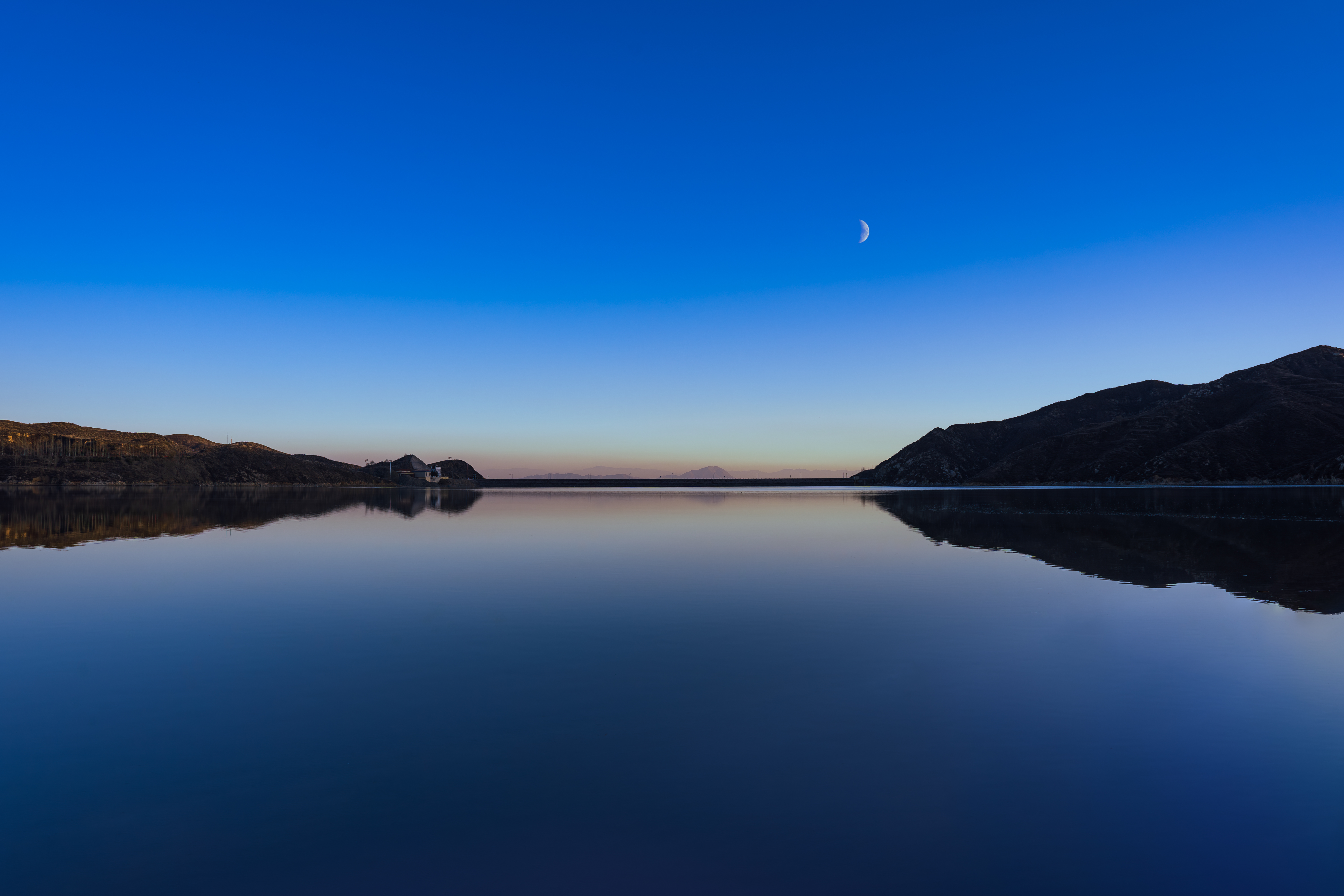 General 6000x4000 lake sky Moon dam mountains crescent moon reflection