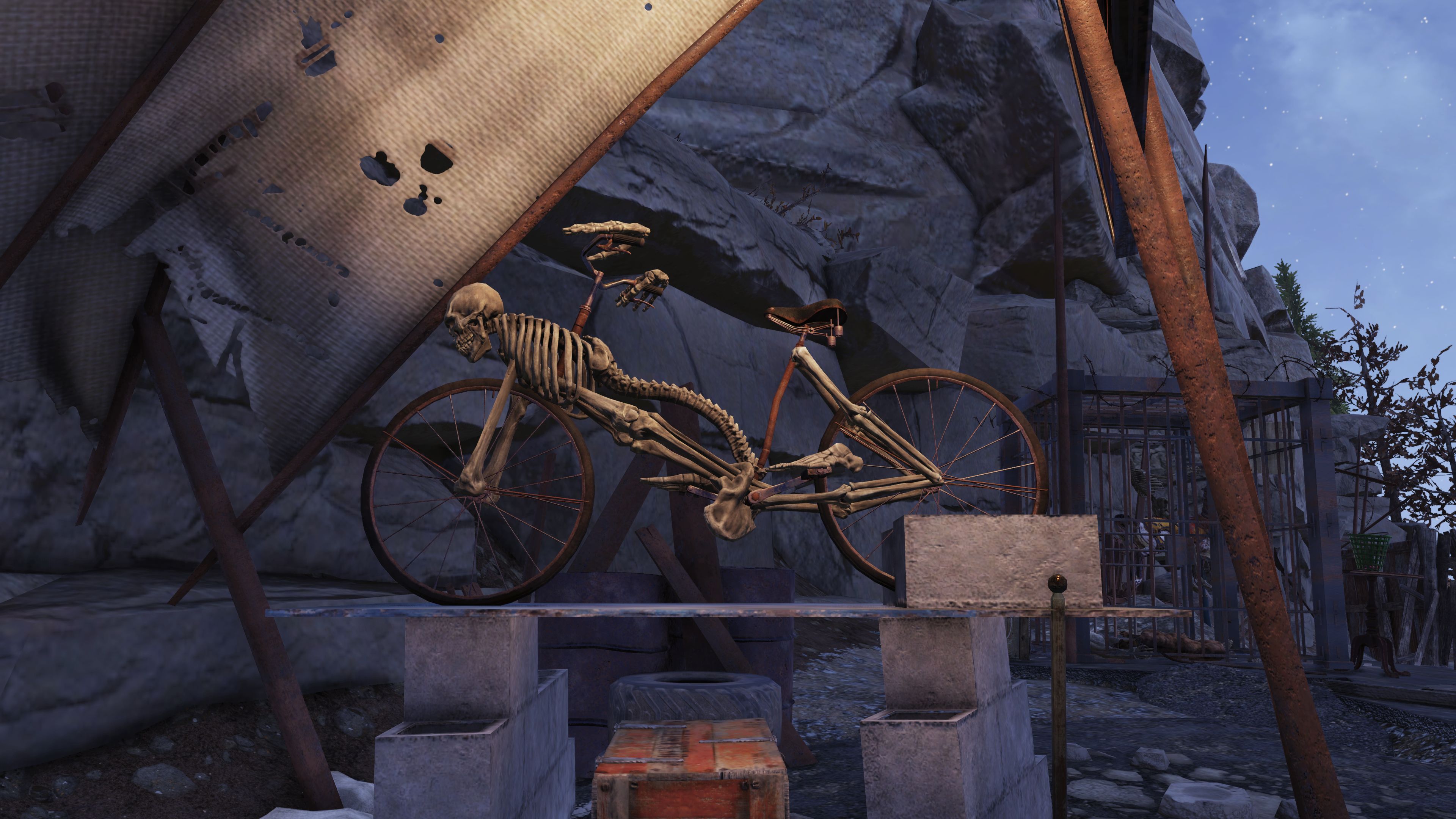 General 3840x2160 Fallout 76 post apocalypse digital art video games video game art screen shot side view vehicle bicycle bones CGI skeleton ribs skull concrete wheels