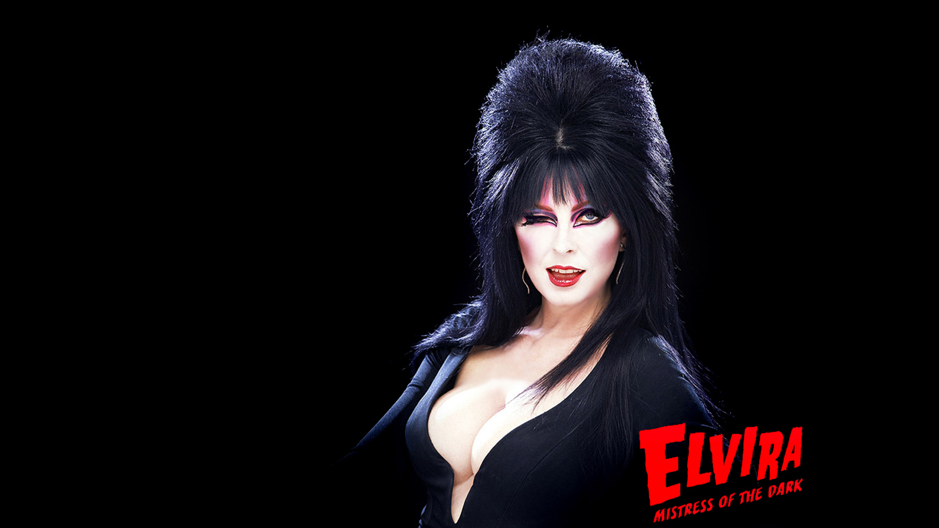 Elvira, actress, brunette, big boobs, Mistress of the Dark, Cassandra Peterson, black background ...
