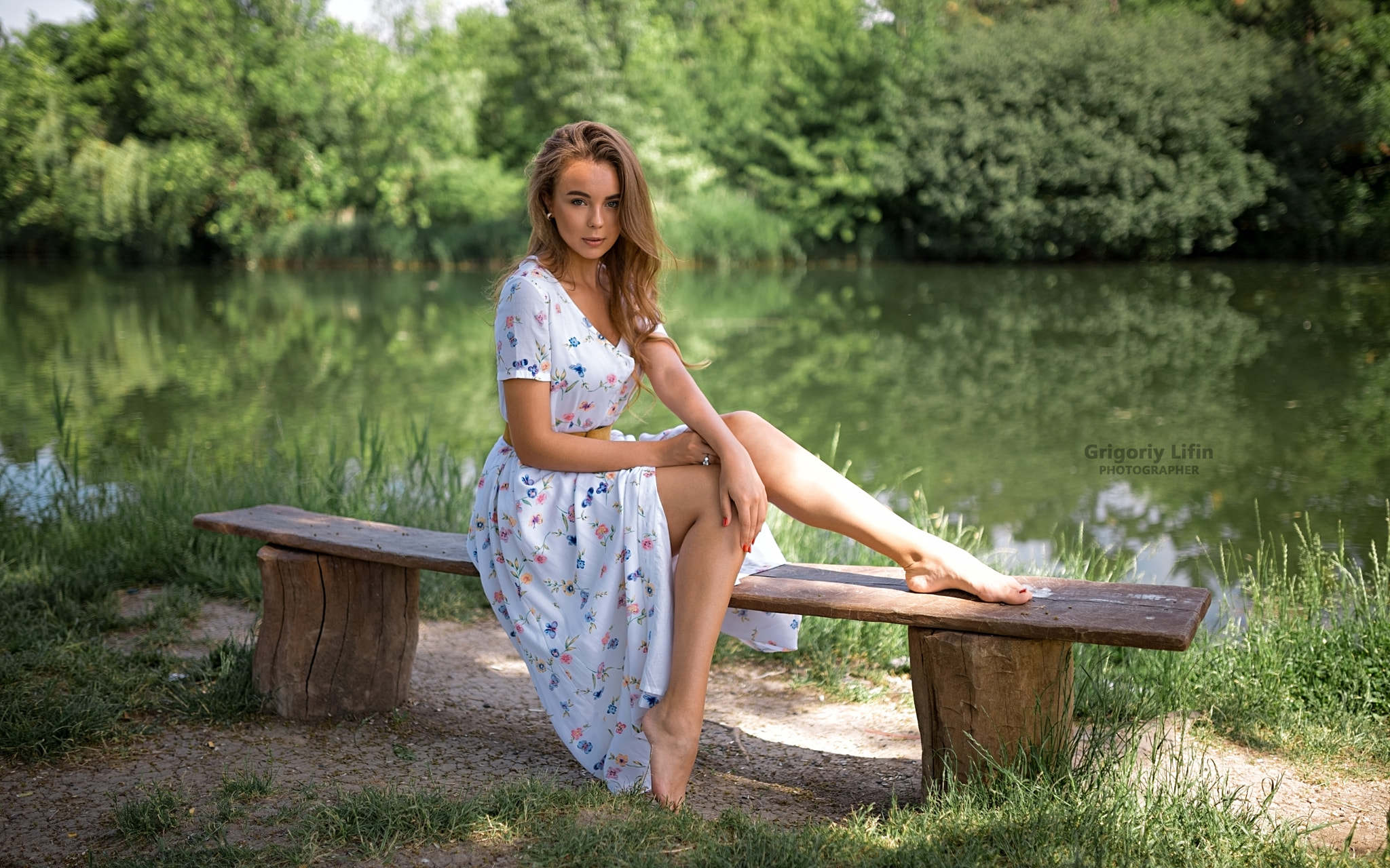 People 2048x1280 women Grigoriy Lifin brunette sitting bench dress red nails women outdoors water portrait on bench