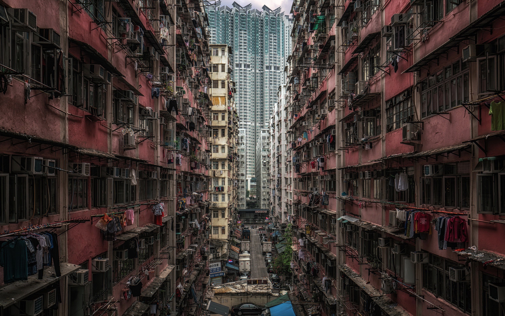 General 2048x1284 Asia Hong Kong urban cityscape block of flats