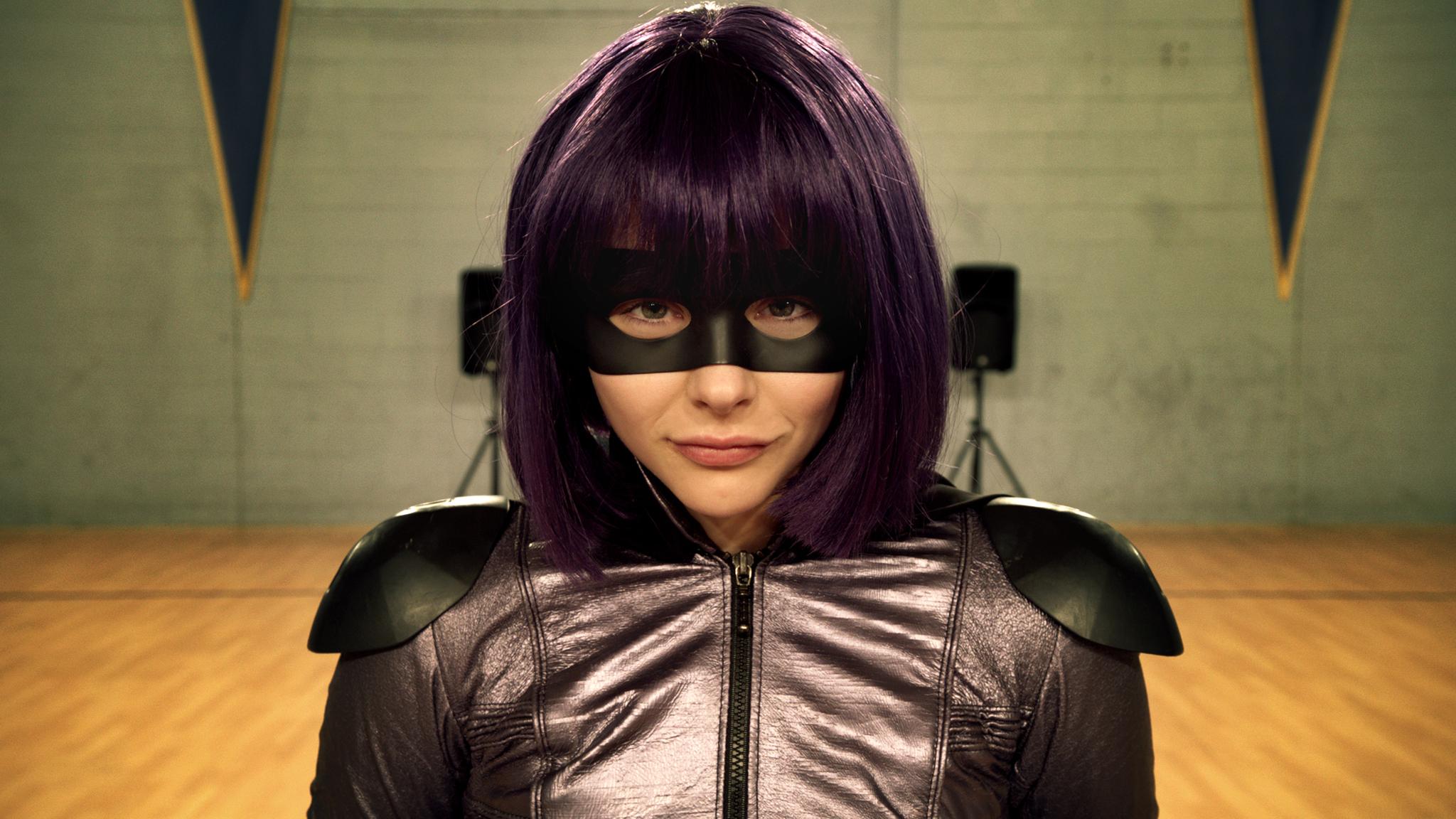General 2048x1152 Chloë Grace Moretz Hit Girl Kick-Ass actress movies women American women face frontal view short hair purple hair closed mouth mask looking at viewer