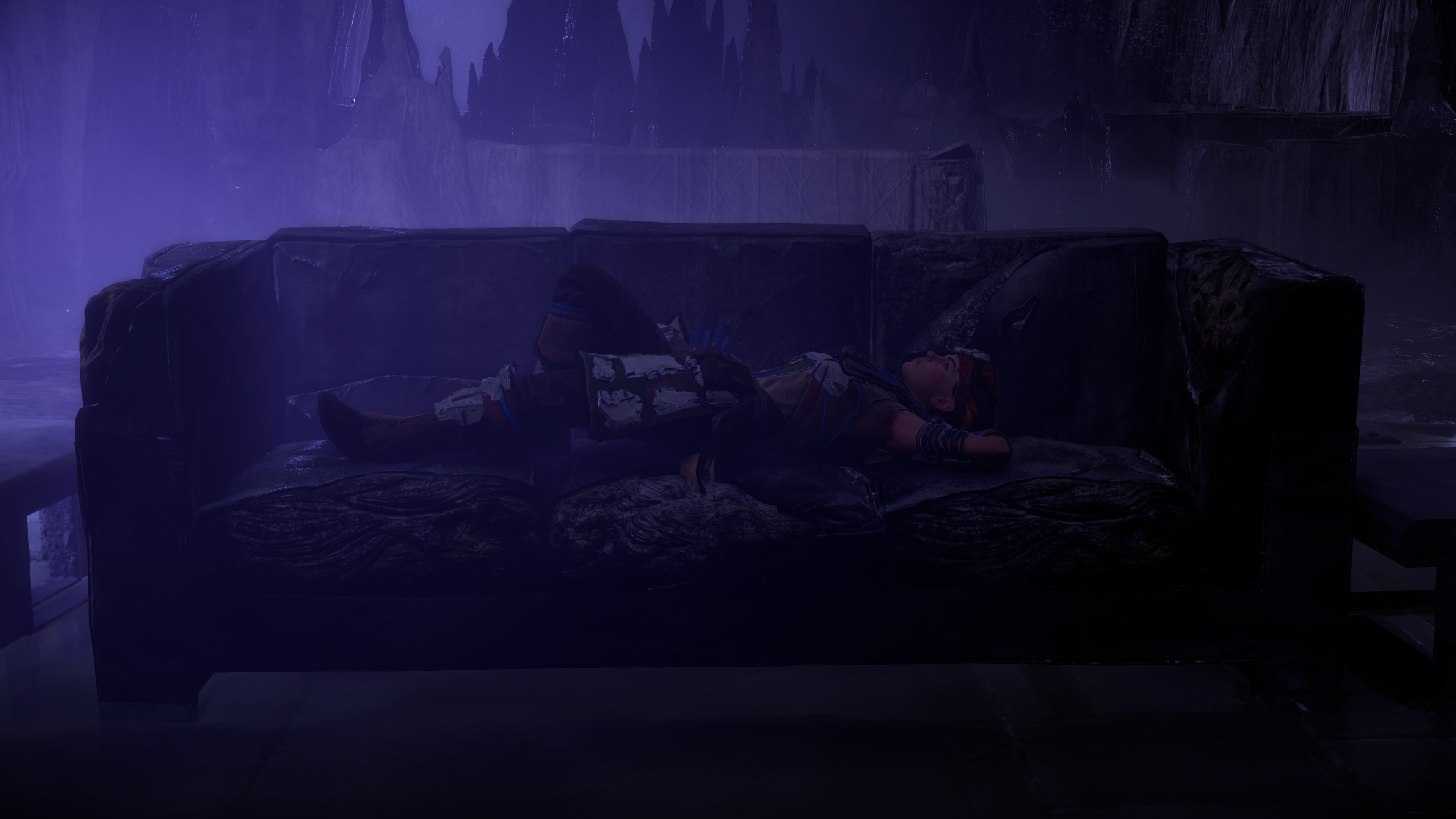 General 3840x2160 Horizon: Zero Dawn Aloy lying on couch cave vault bunker coach dark 4K video games guerrilla games