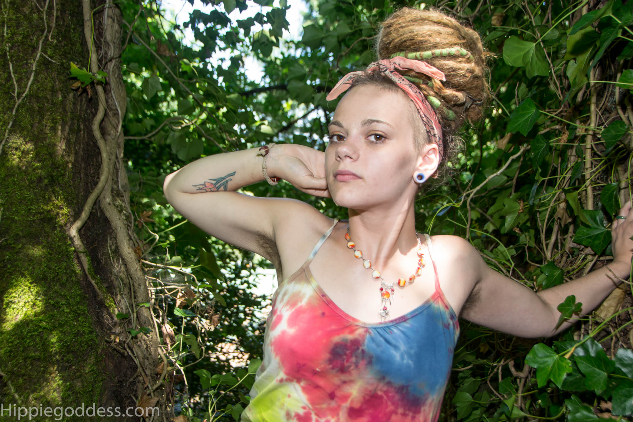 People 2200x1467 hairy armpits dreadlocks hippie  women model women outdoors