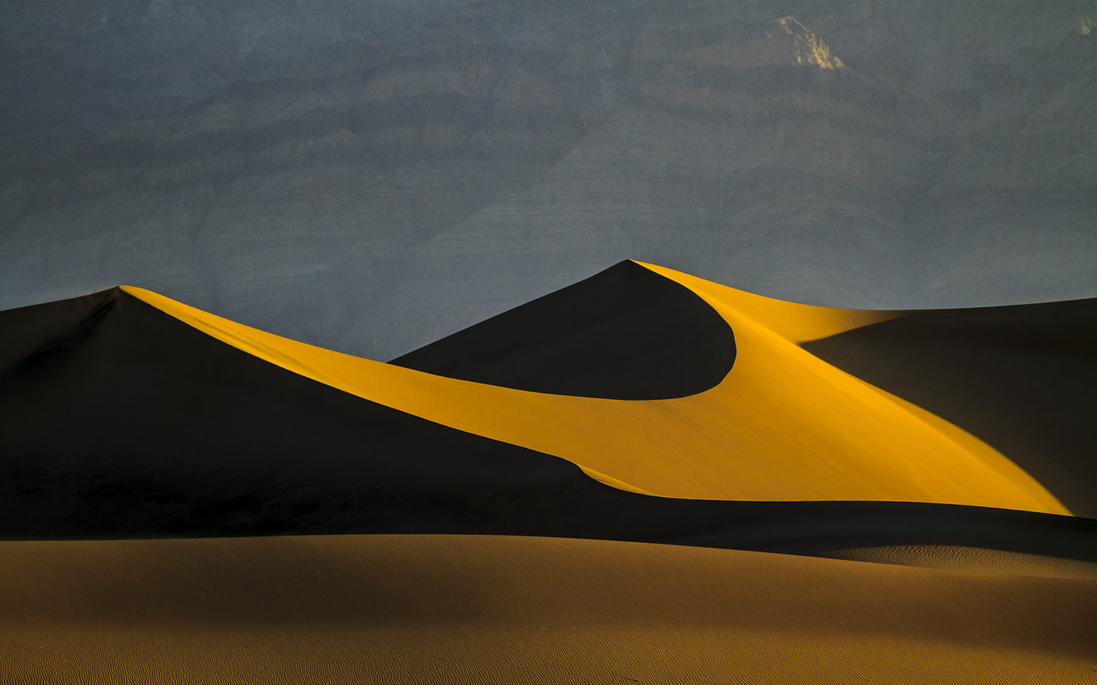 General 1600x1000 desert sunlight artwork dunes nature