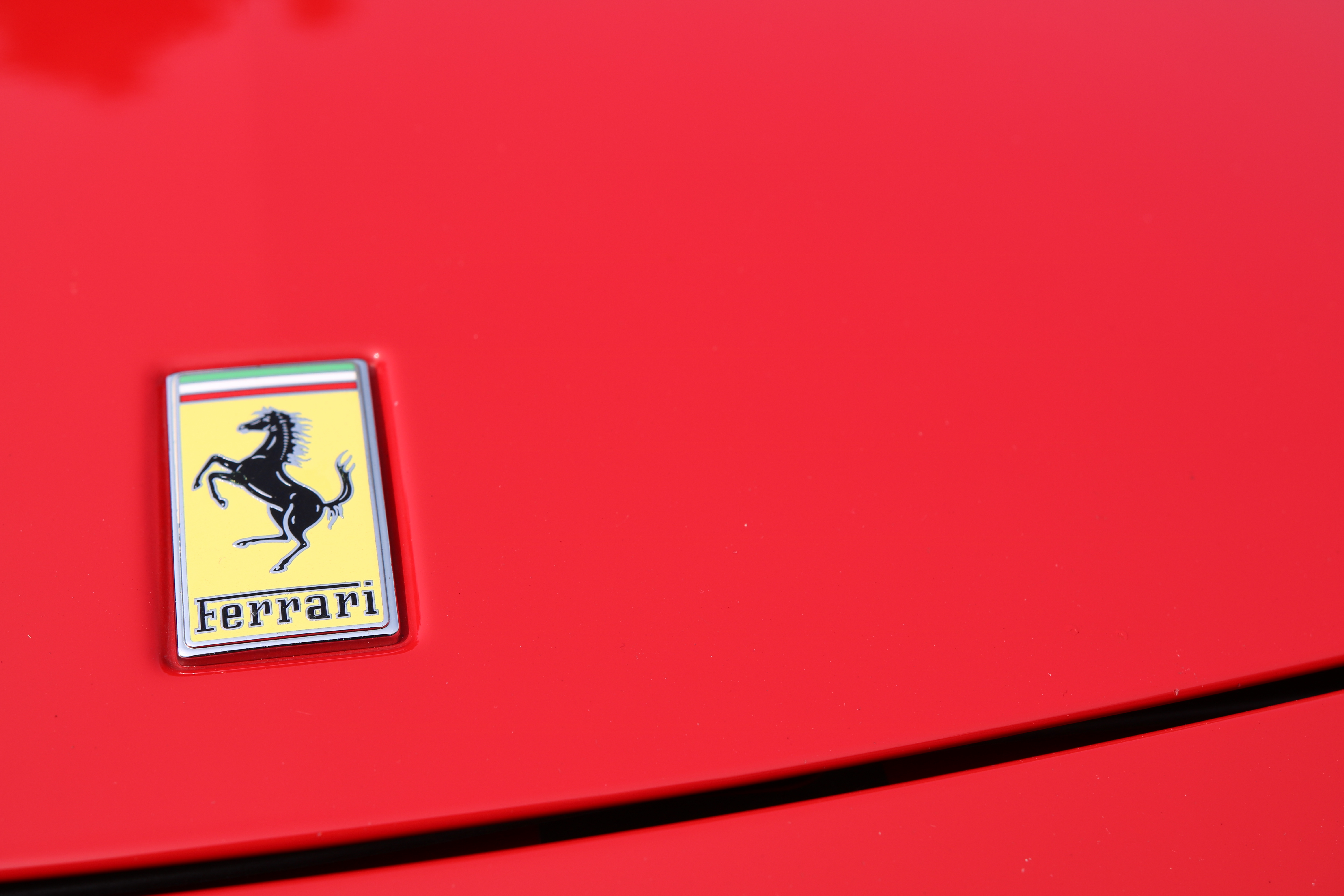 General 6000x4000 car logo red Ferrari horse italian cars Stellantis