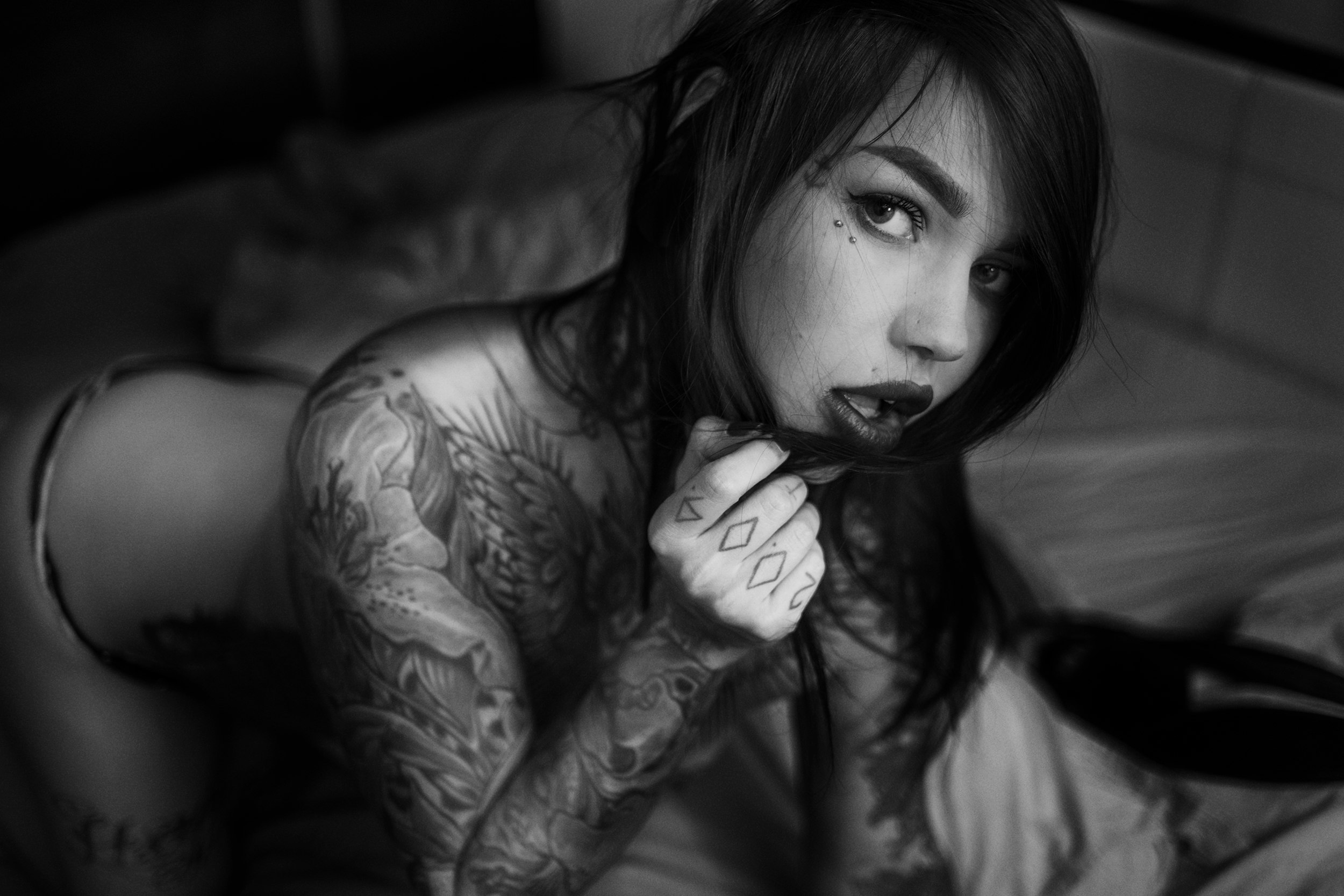 People 2500x1667 women panties tattoo face monochrome in bed open mouth depth of field painted nails piercing surface piercing Dmitry Ermokhin inked girls women indoors indoors looking at viewer model