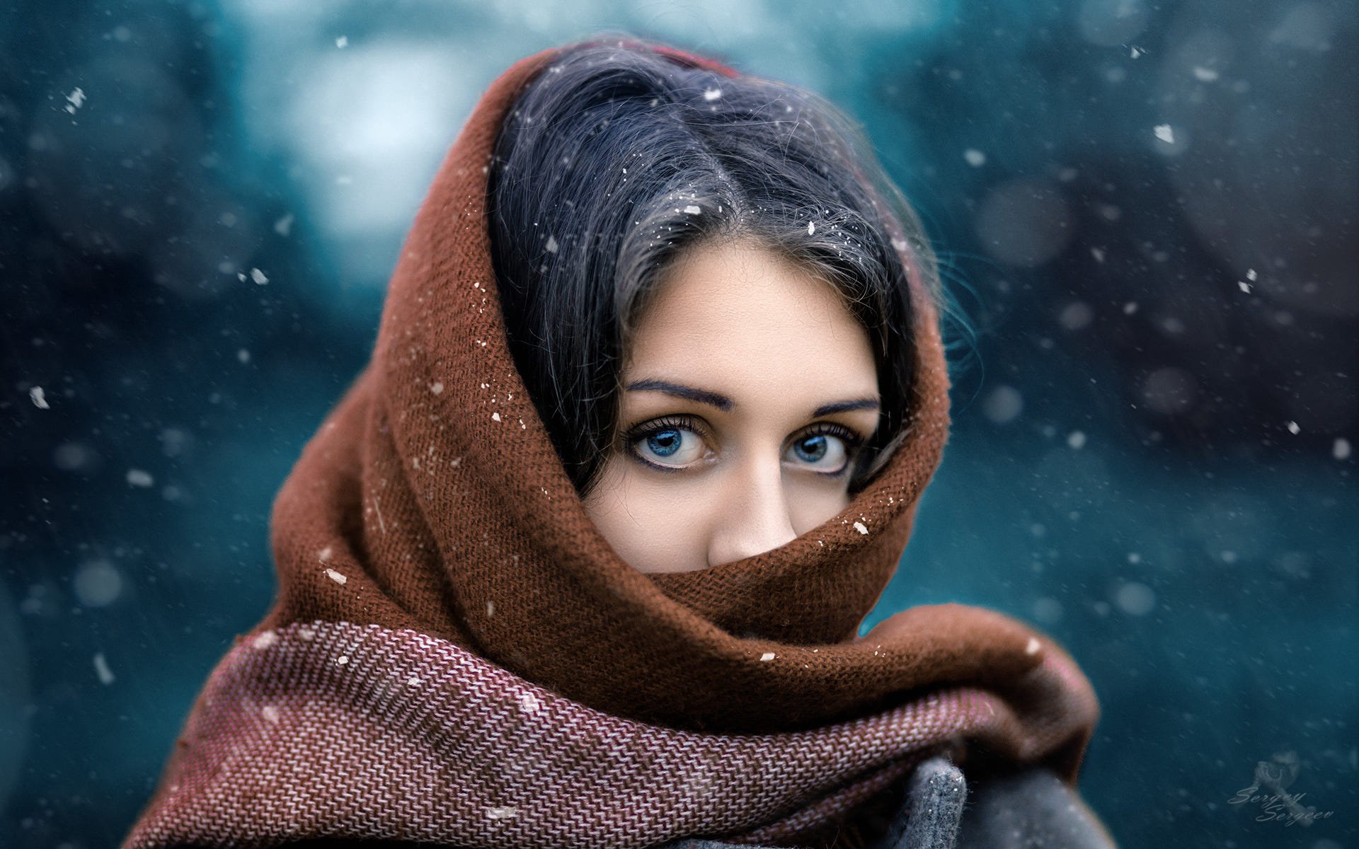 People 1920x1200 women brunette women outdoors snow black hair blue eyes face portrait bokeh snowflakes scarf covering face winter Sergey Sergeev