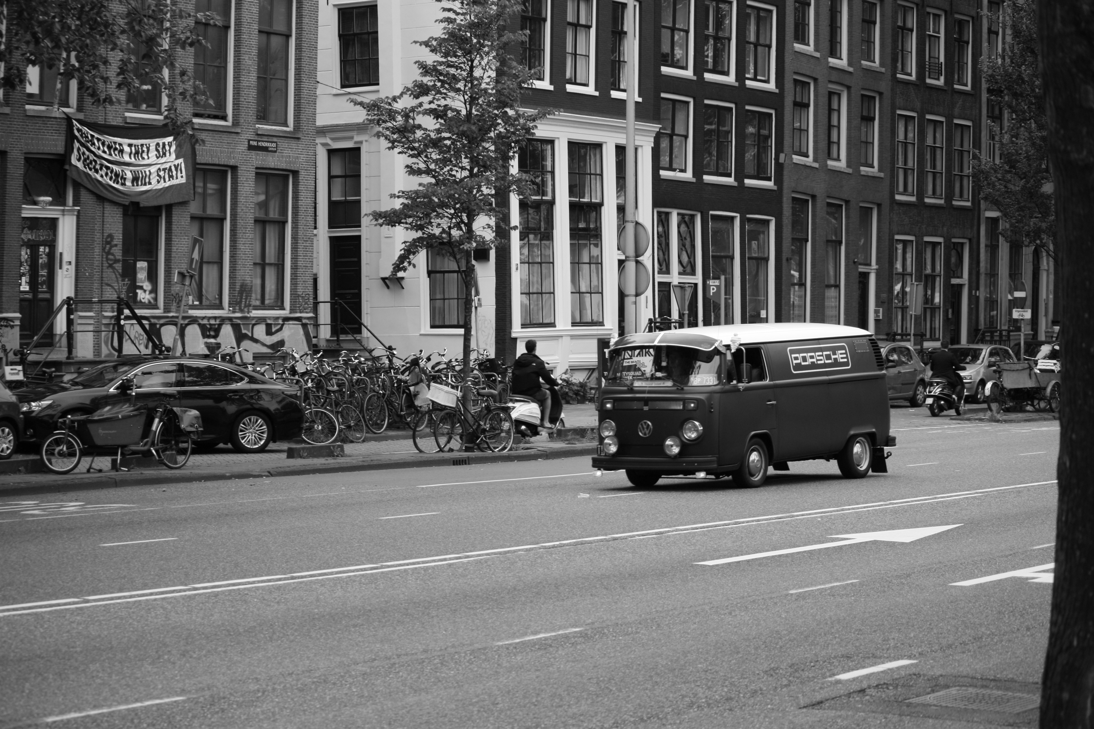 General 4272x2848 monochrome Volkswagen Volkswagen Bus street car photography city