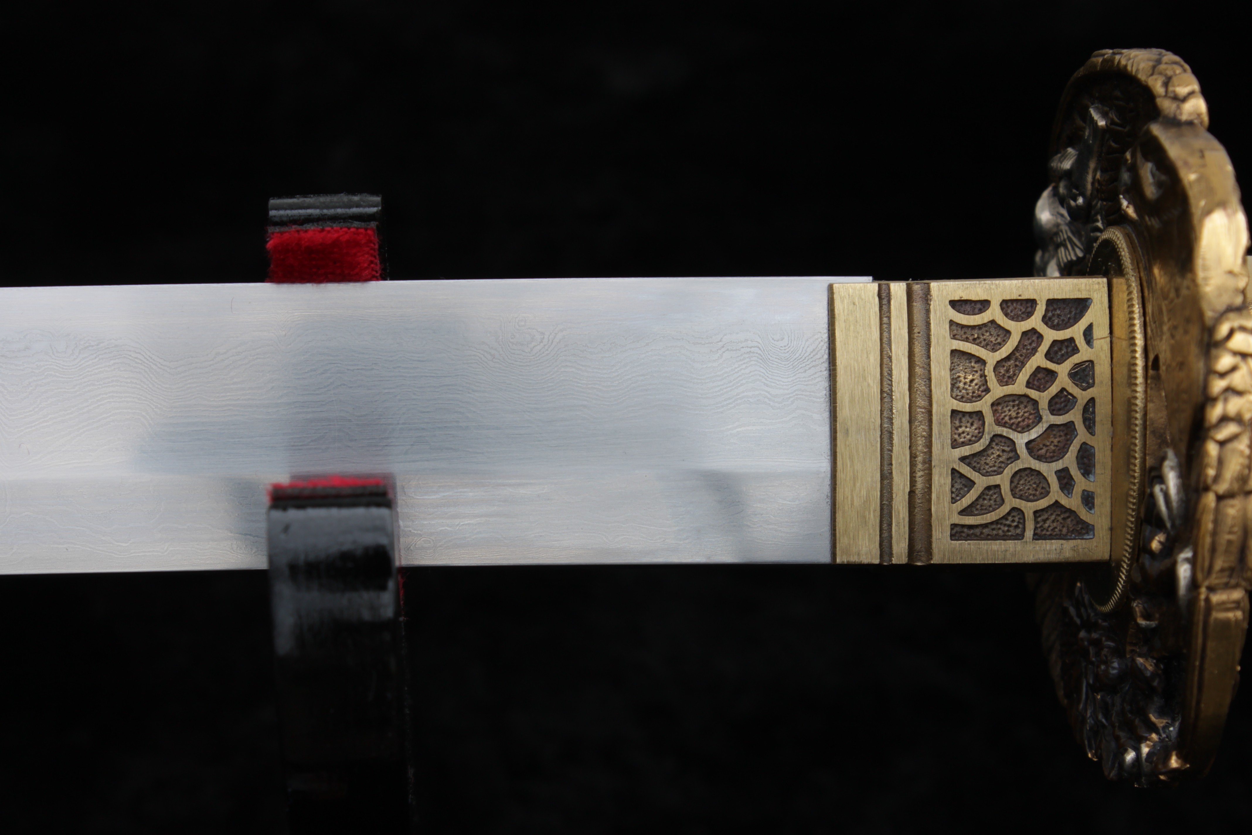 General 4272x2848 katana sword Japan closeup black background weapon