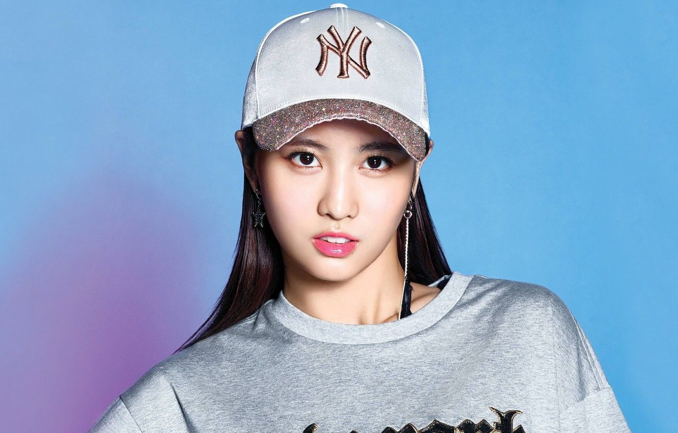People 1332x850 Twice twice momo T-shirt Asian K-pop women simple background