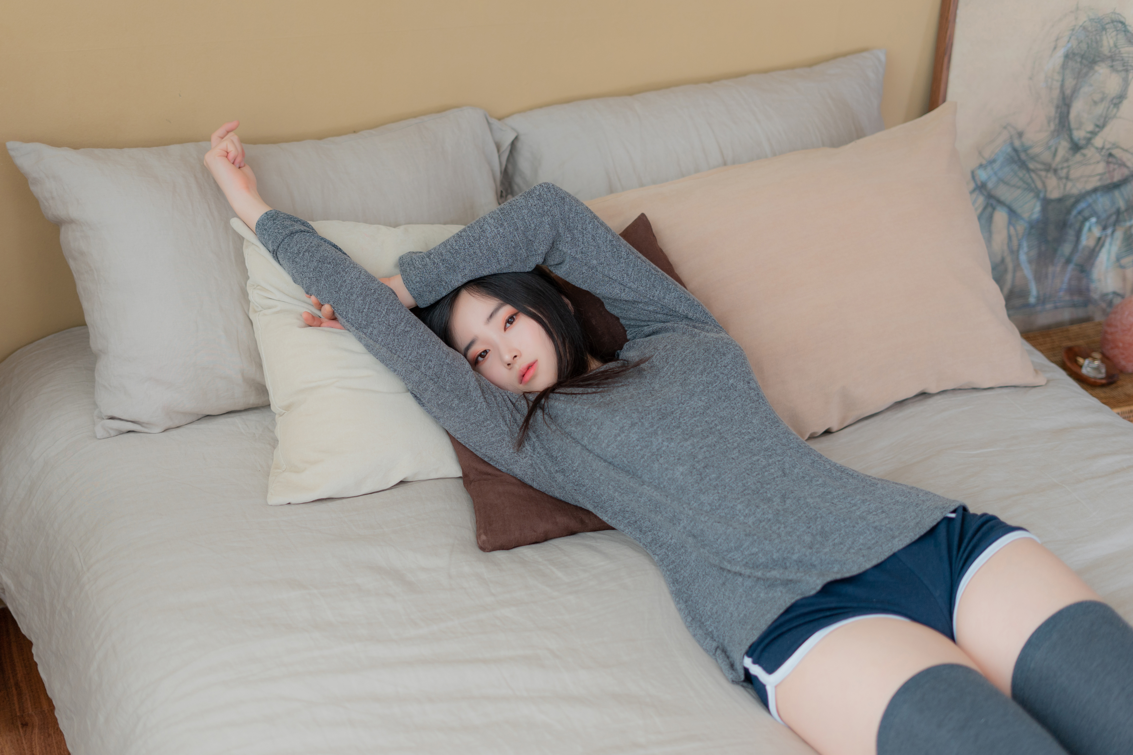 People 3840x2560 Bambi Jesuis CreamSoda women model Asian sweater short shorts thigh high socks in bed indoors women indoors Dolphin shorts
