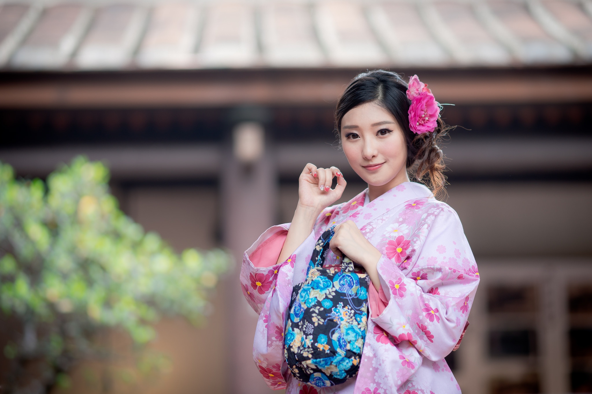 People 2048x1365 Asian women yukata flower in hair depth of field traditional clothing smiling