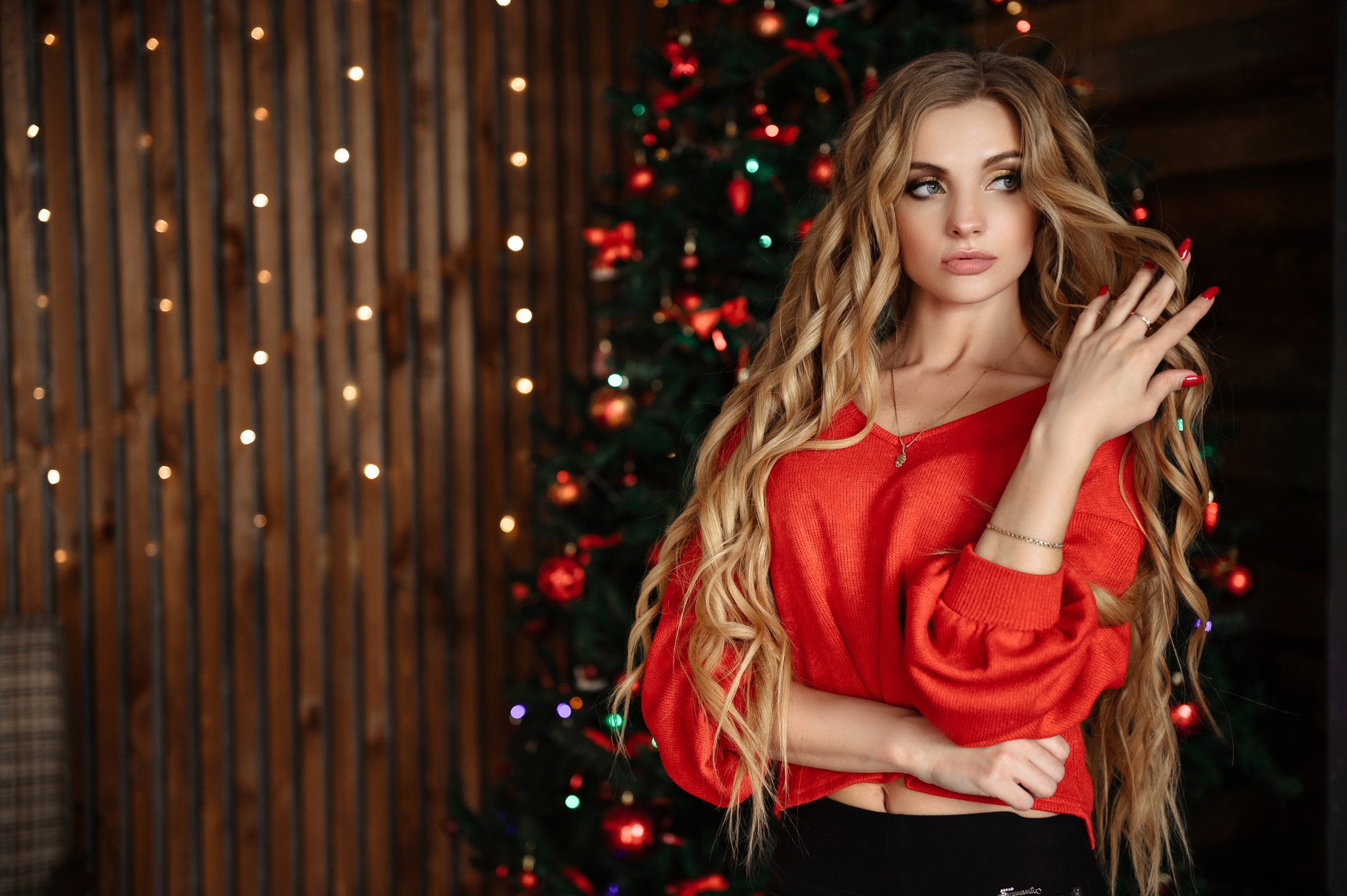 People 2560x1704 women model blonde long hair looking away touching hair red nails painted nails necklace sweater belly indoors Maria Deynego