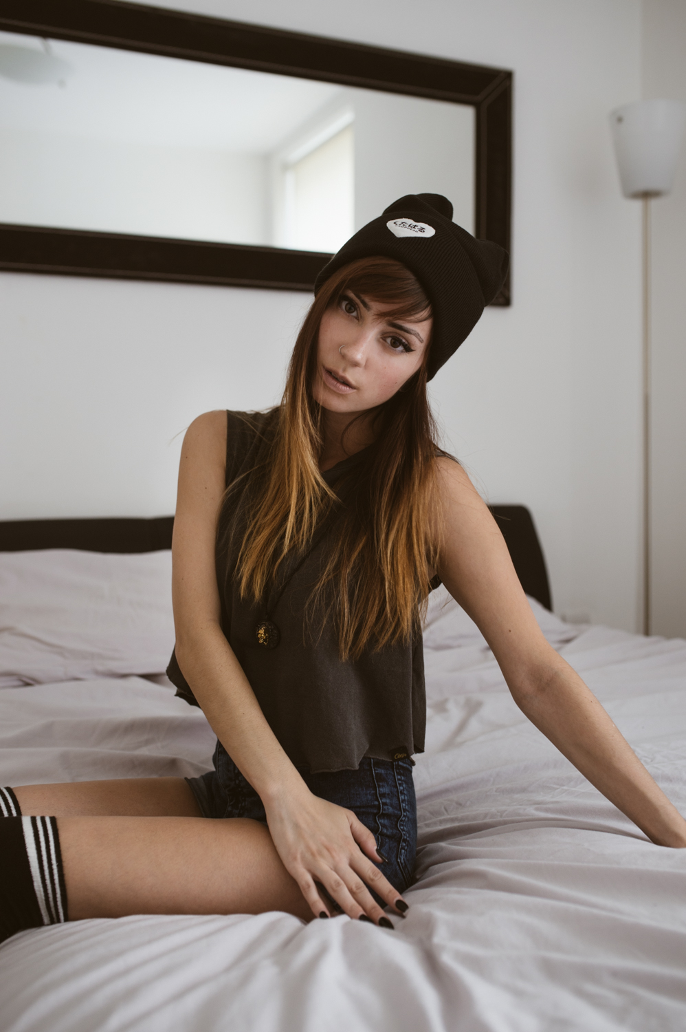 People 998x1500 Hannah Ray women model brunette beanie in bed legs short shorts indoors pierced nose black nails women indoors hat skinny