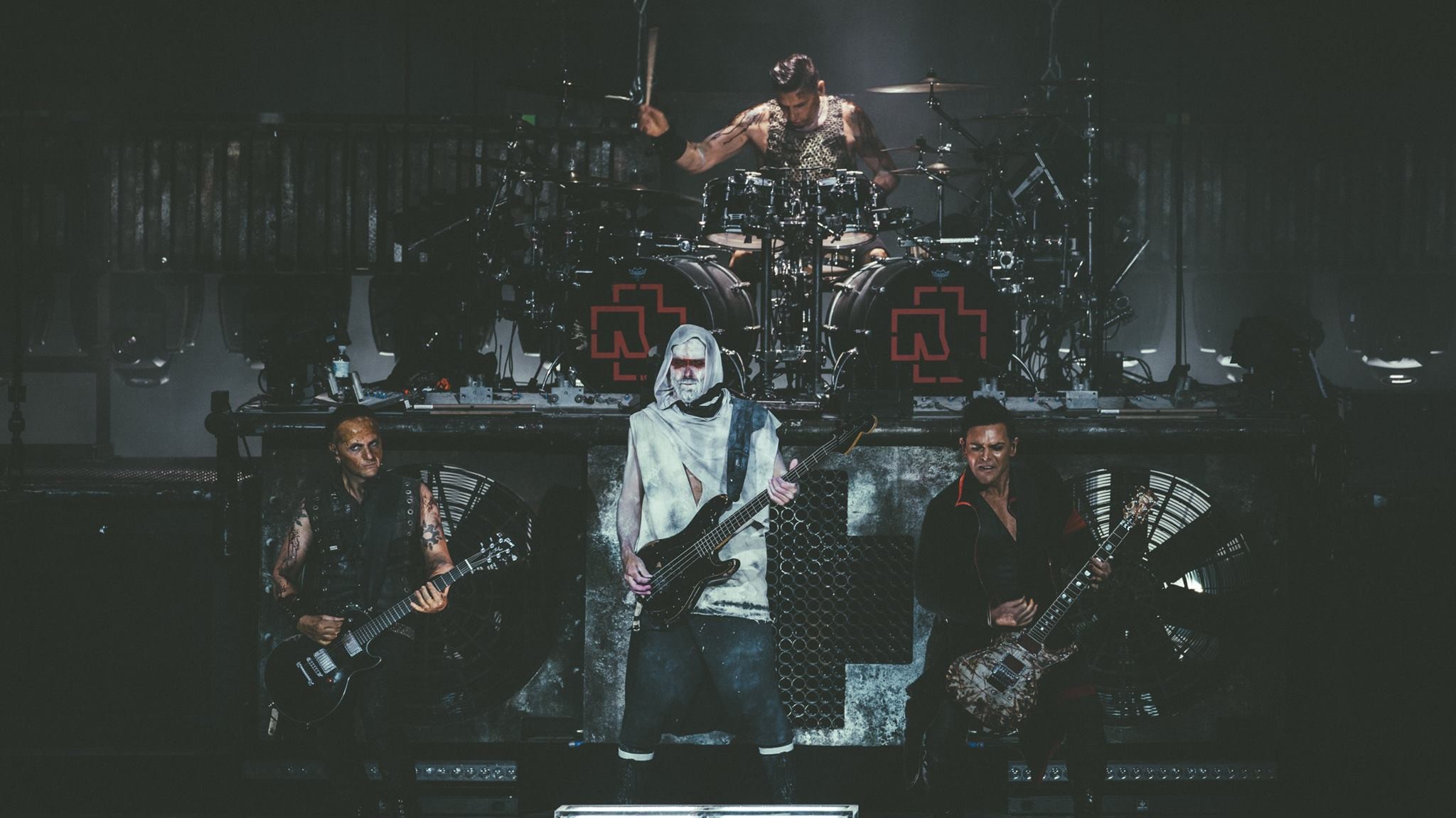 People 2048x1151 Rammstein metal band concerts band