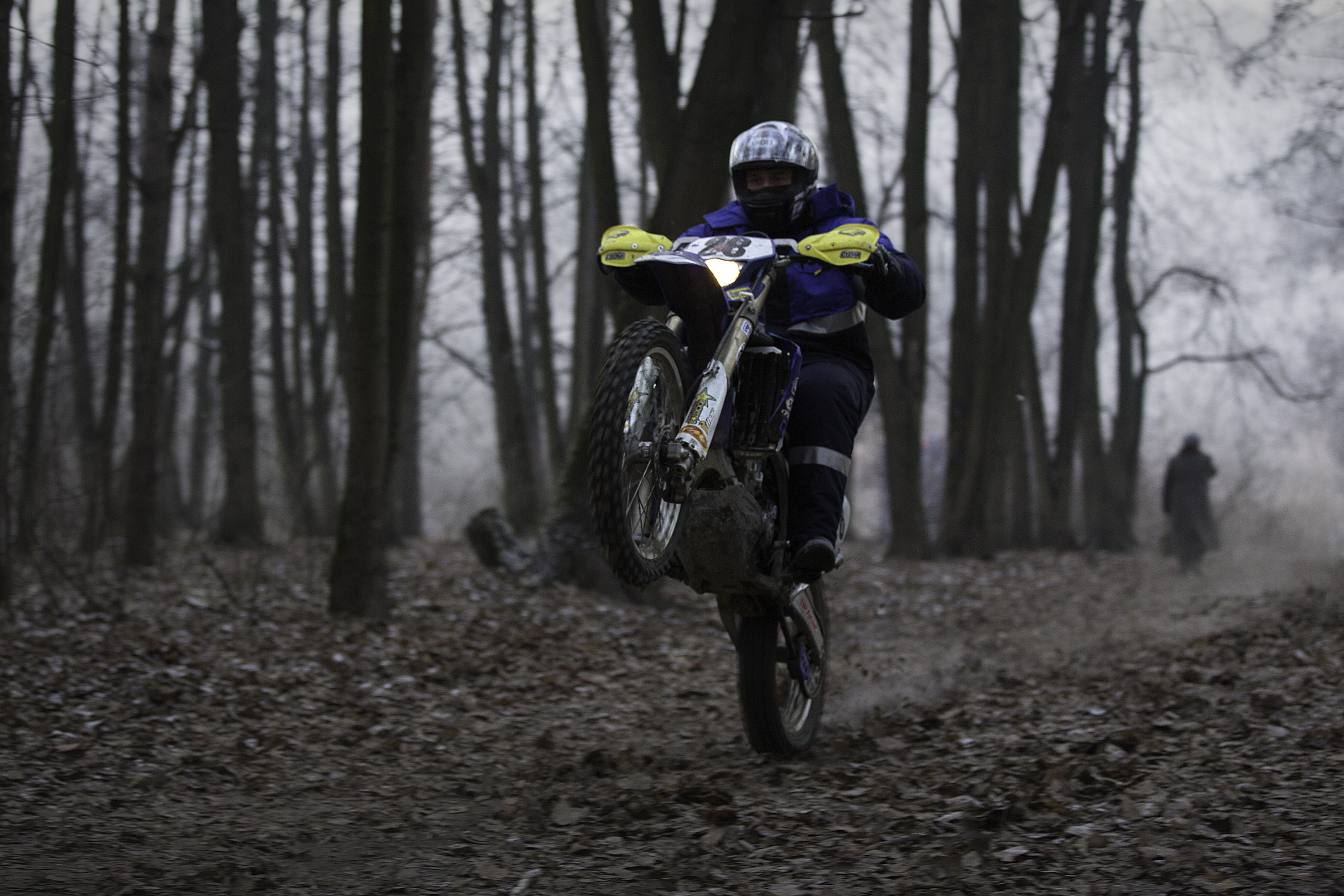 People 2970x1980 motocross motorcycle Wheelie nature fall Russian forest Yamaha enduro